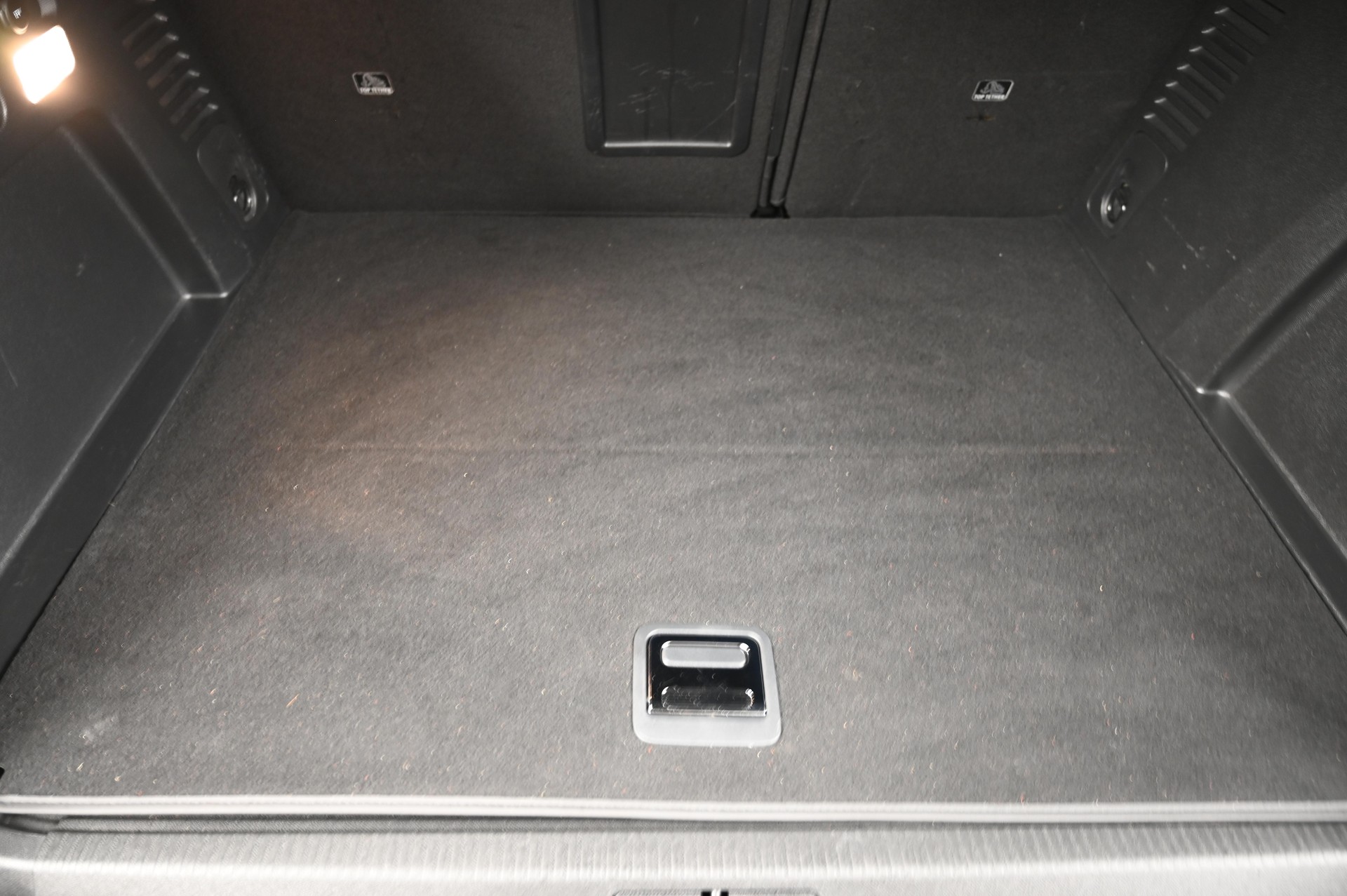 PEUGEOT 3008 1.6 Plug-in Hybrid4 GT Pack-image-15