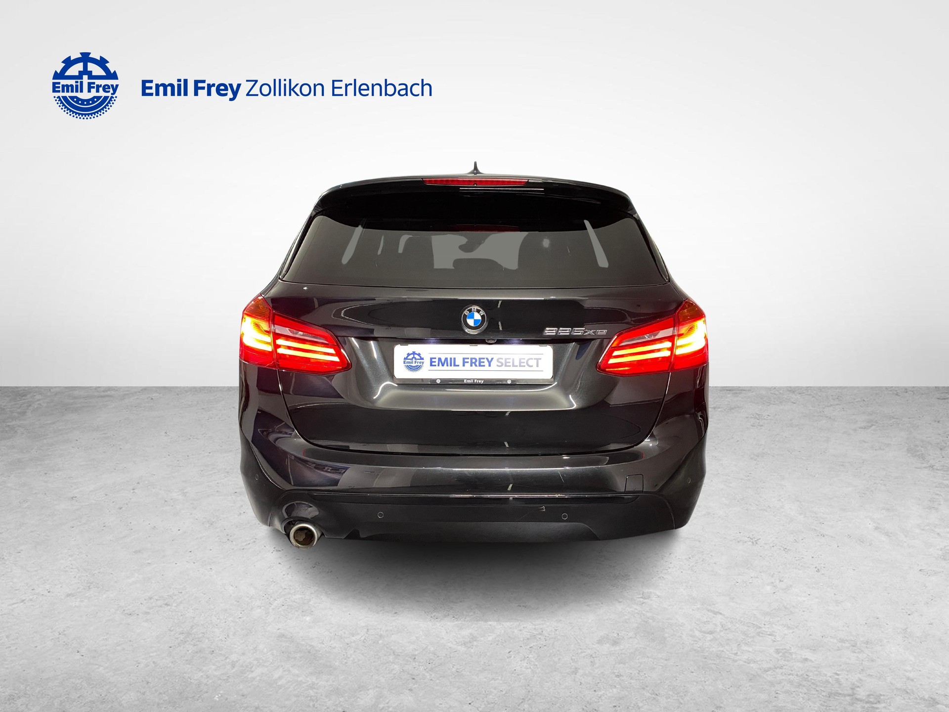 BMW 225xe Active Tourer-image-3
