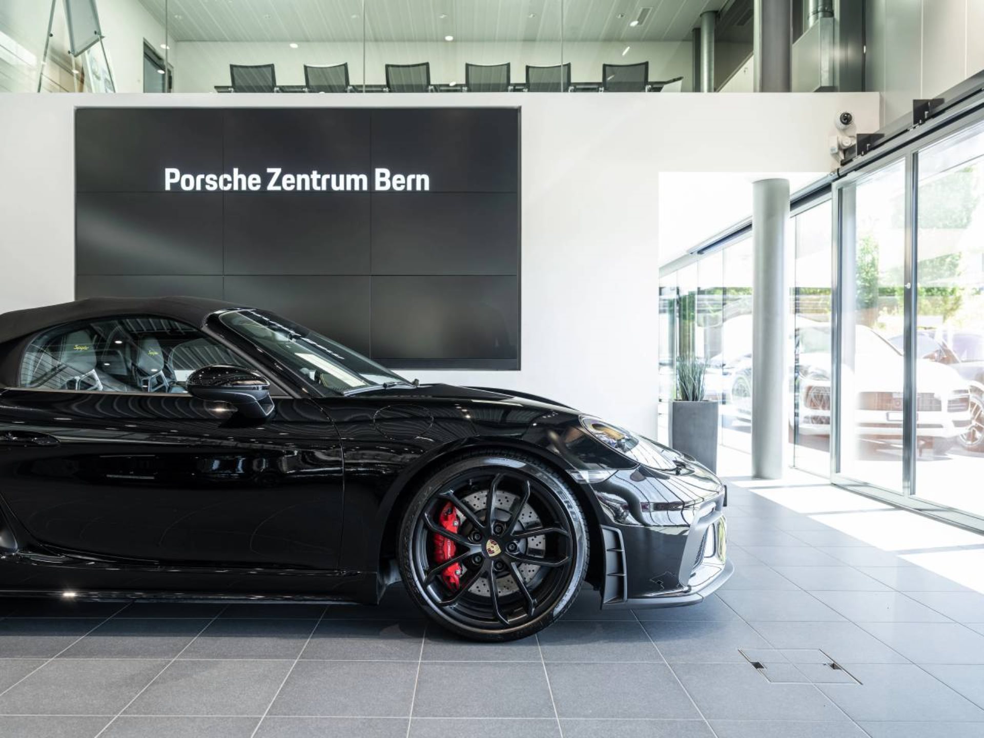 PORSCHE 718 Spyder-image-20