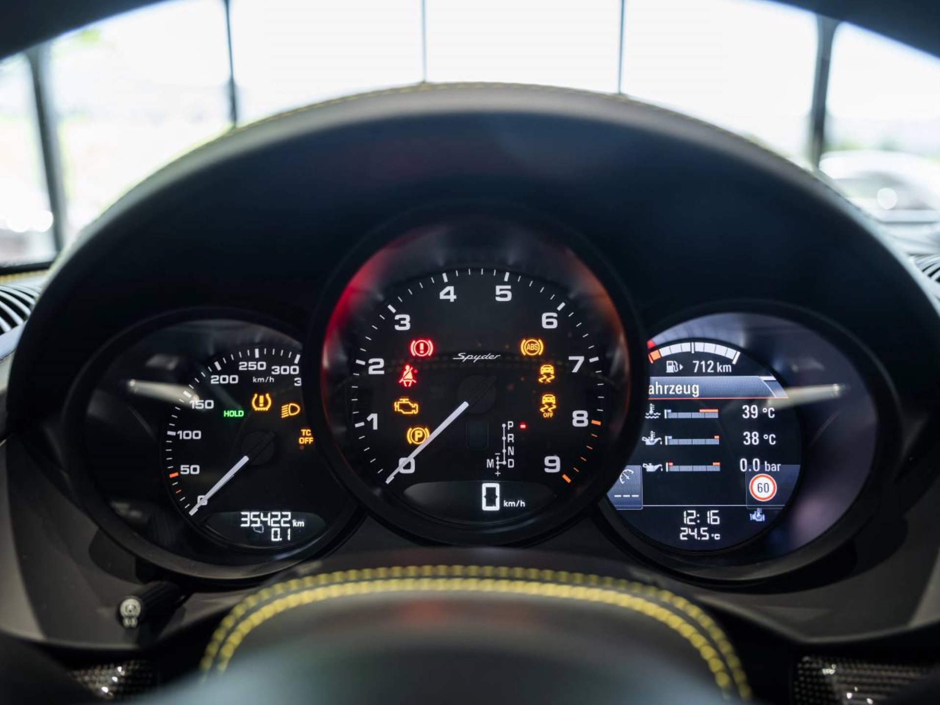 PORSCHE 718 Spyder-image-22