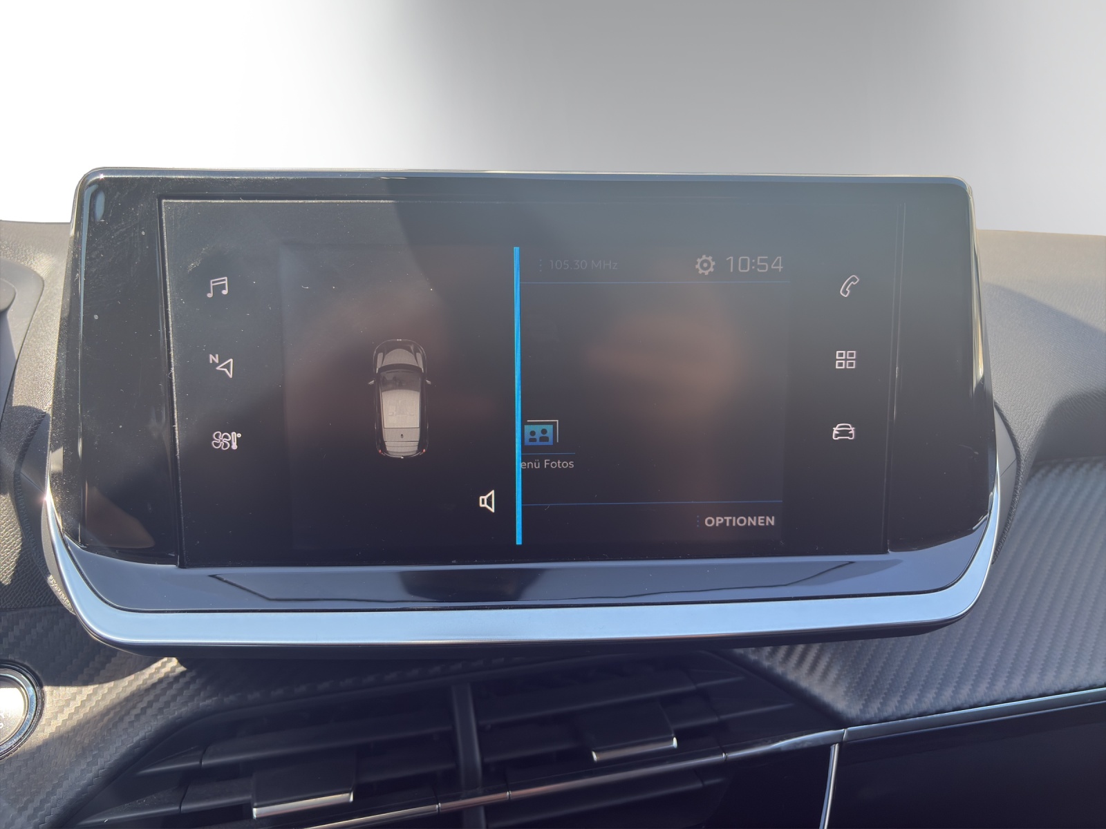 PEUGEOT 208 1.2 PureTech Allure-image-17