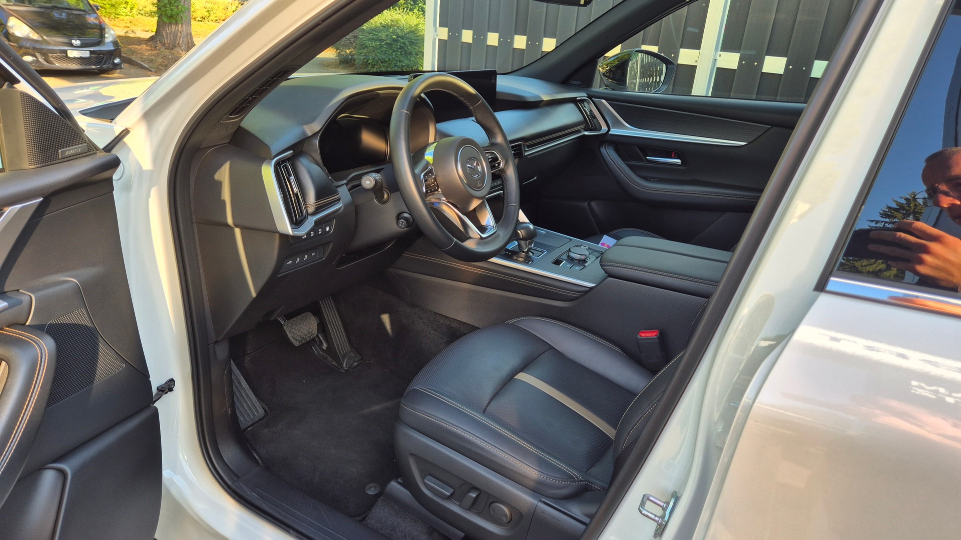 MAZDA CX-80 e-Skyactiv PHEV 327 AWD Homura Plus-image-9