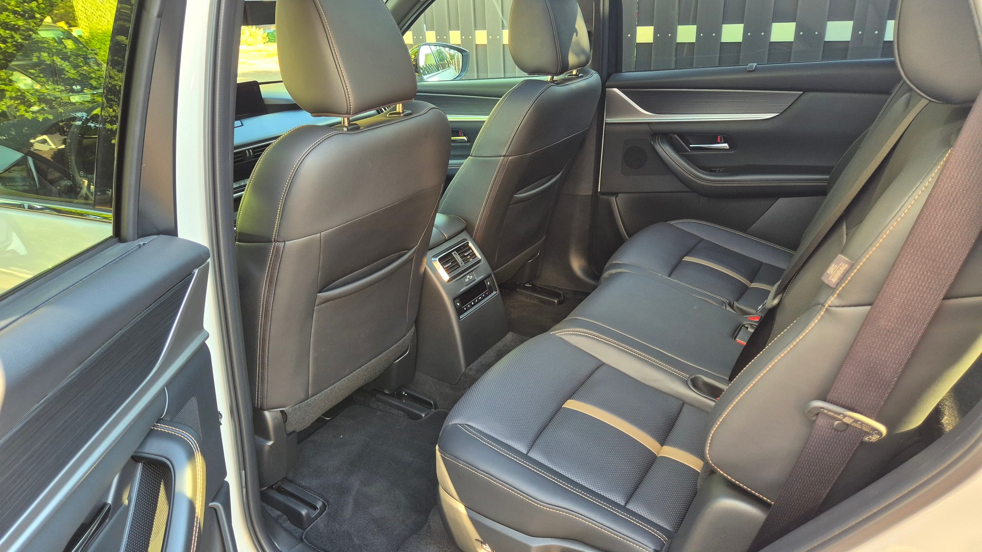 MAZDA CX-80 e-Skyactiv PHEV 327 AWD Homura Plus-image-7