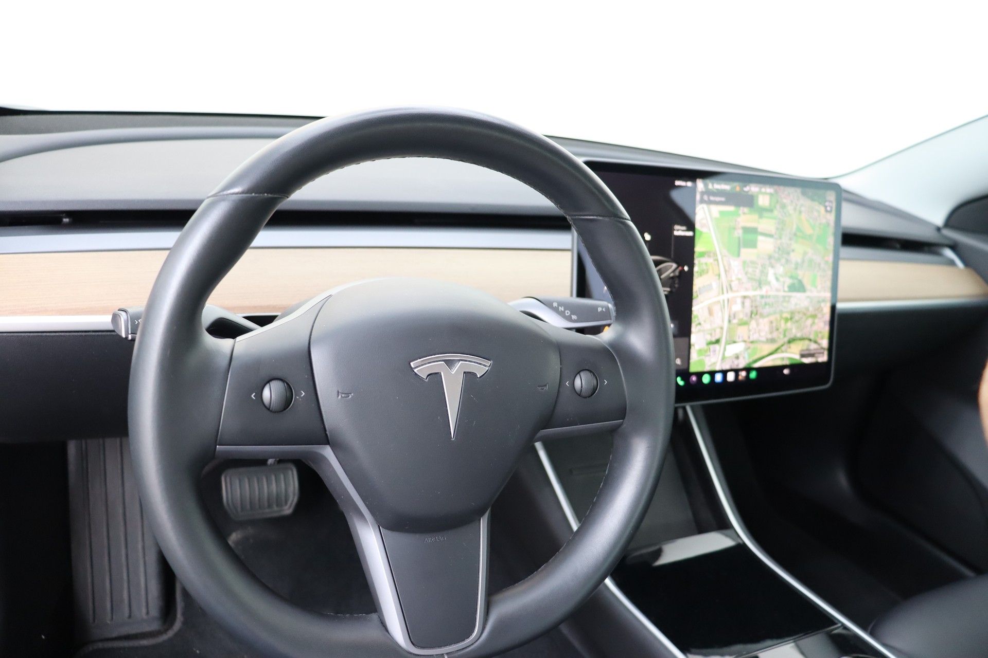 TESLA Model 3 Long Range Dual Motor AWD-image-21