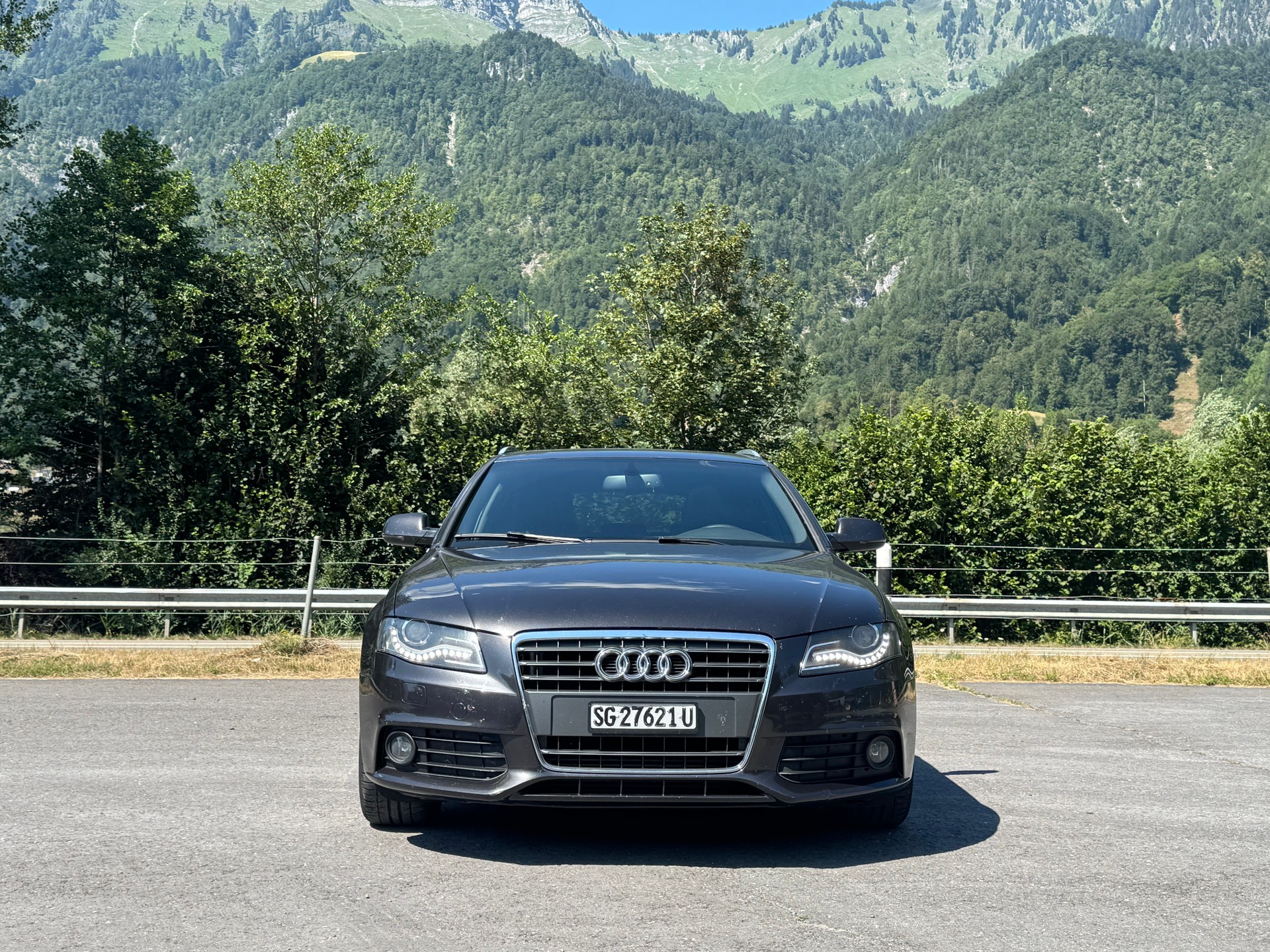 AUDI A4 Avant 2.0 TFSI-image-0