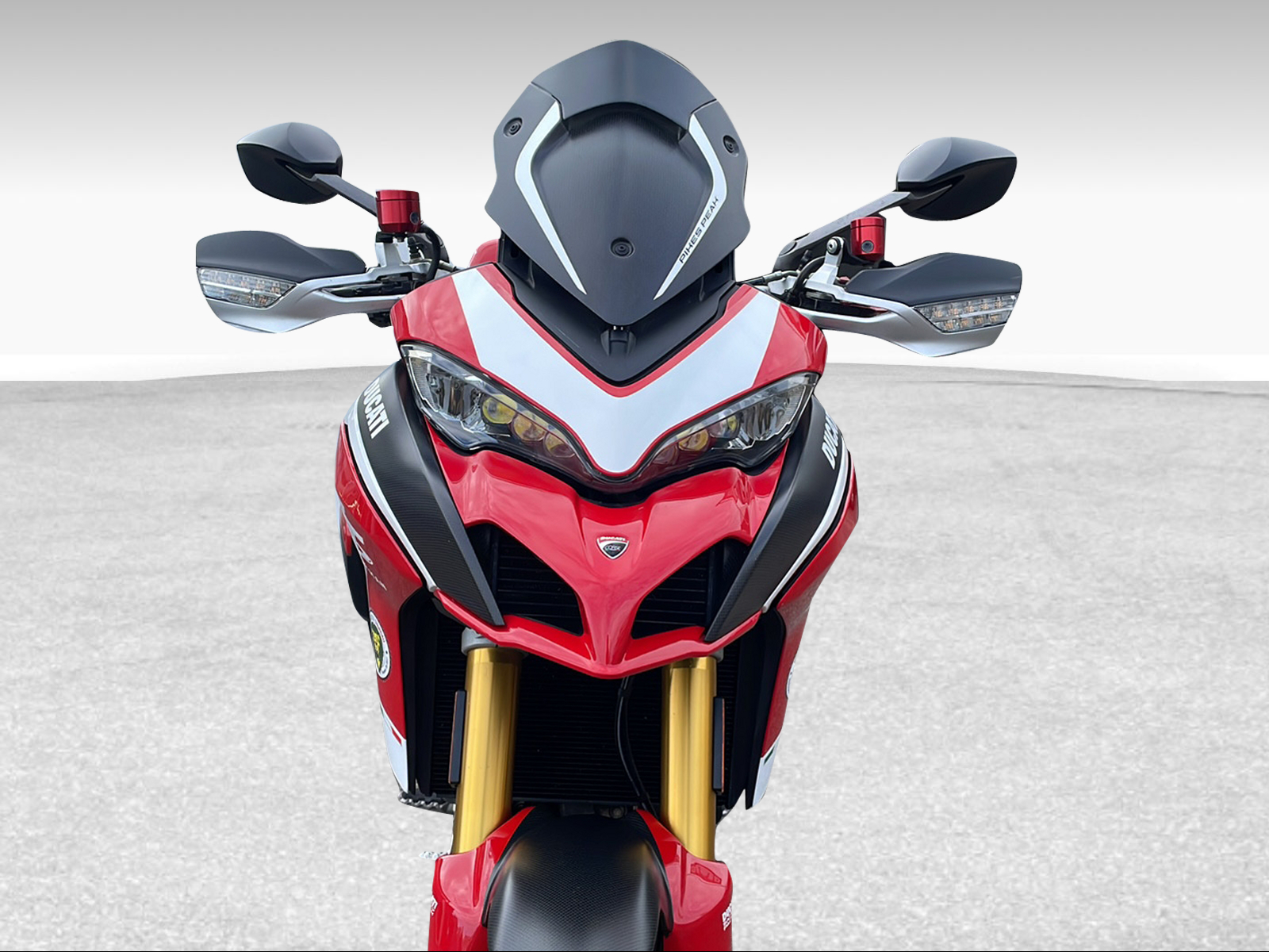 DUCATI Multistrada 1260 Pikes Peak ST-image-6
