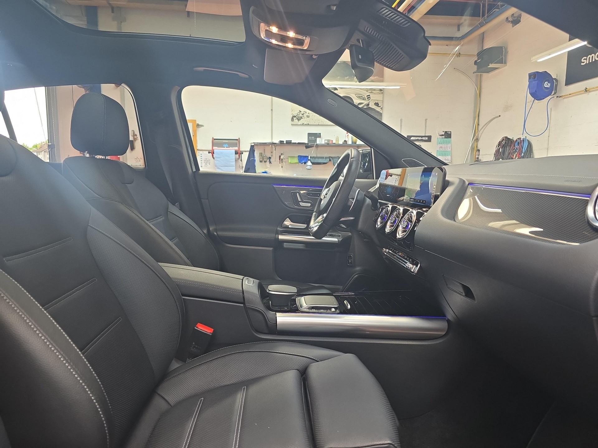MERCEDES-BENZ GLA 45 S AMG 4MATIC+-image-6