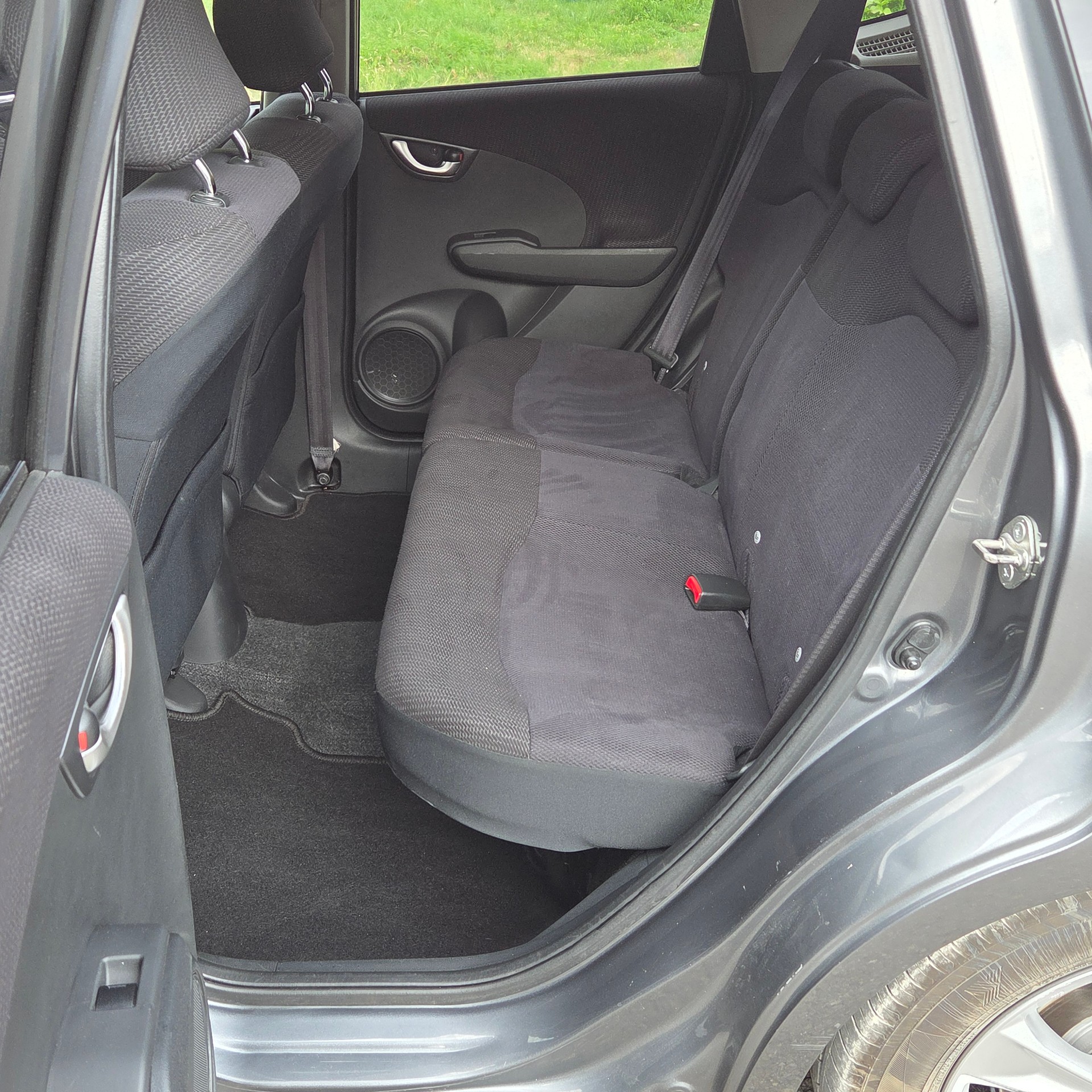HONDA Jazz 1.3i Hybrid Comfort CVT-image-9