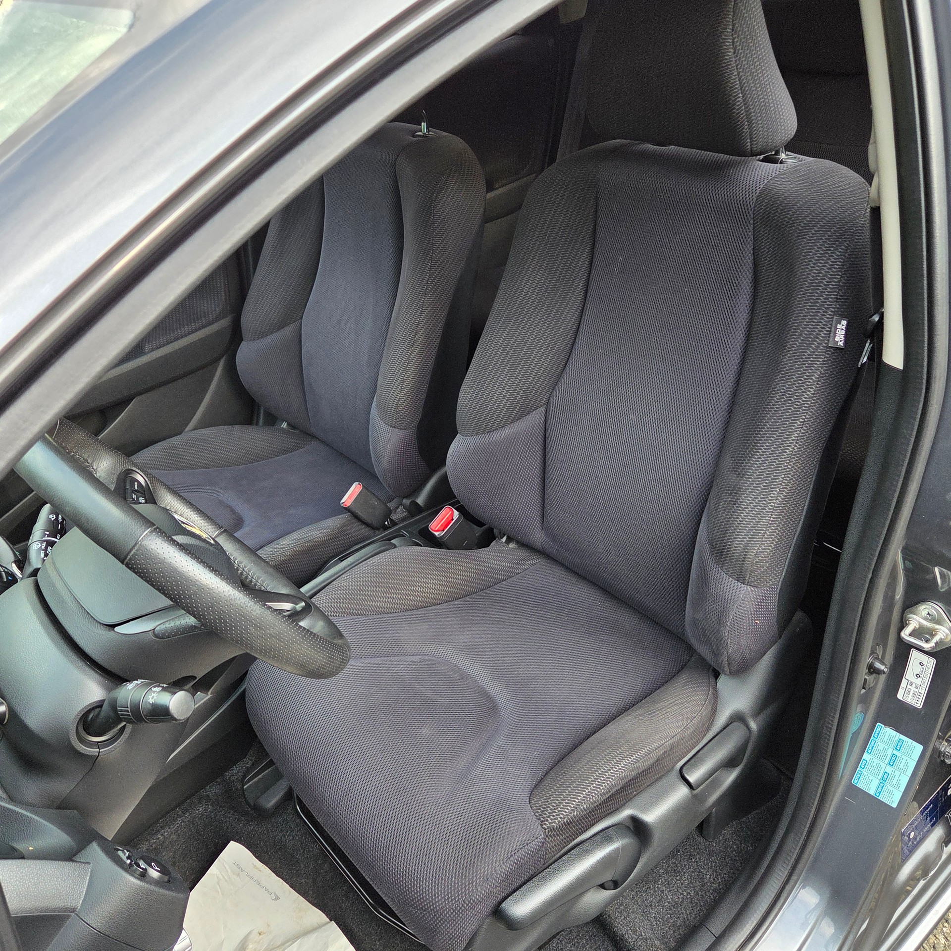 HONDA Jazz 1.3i Hybrid Comfort CVT-image-13