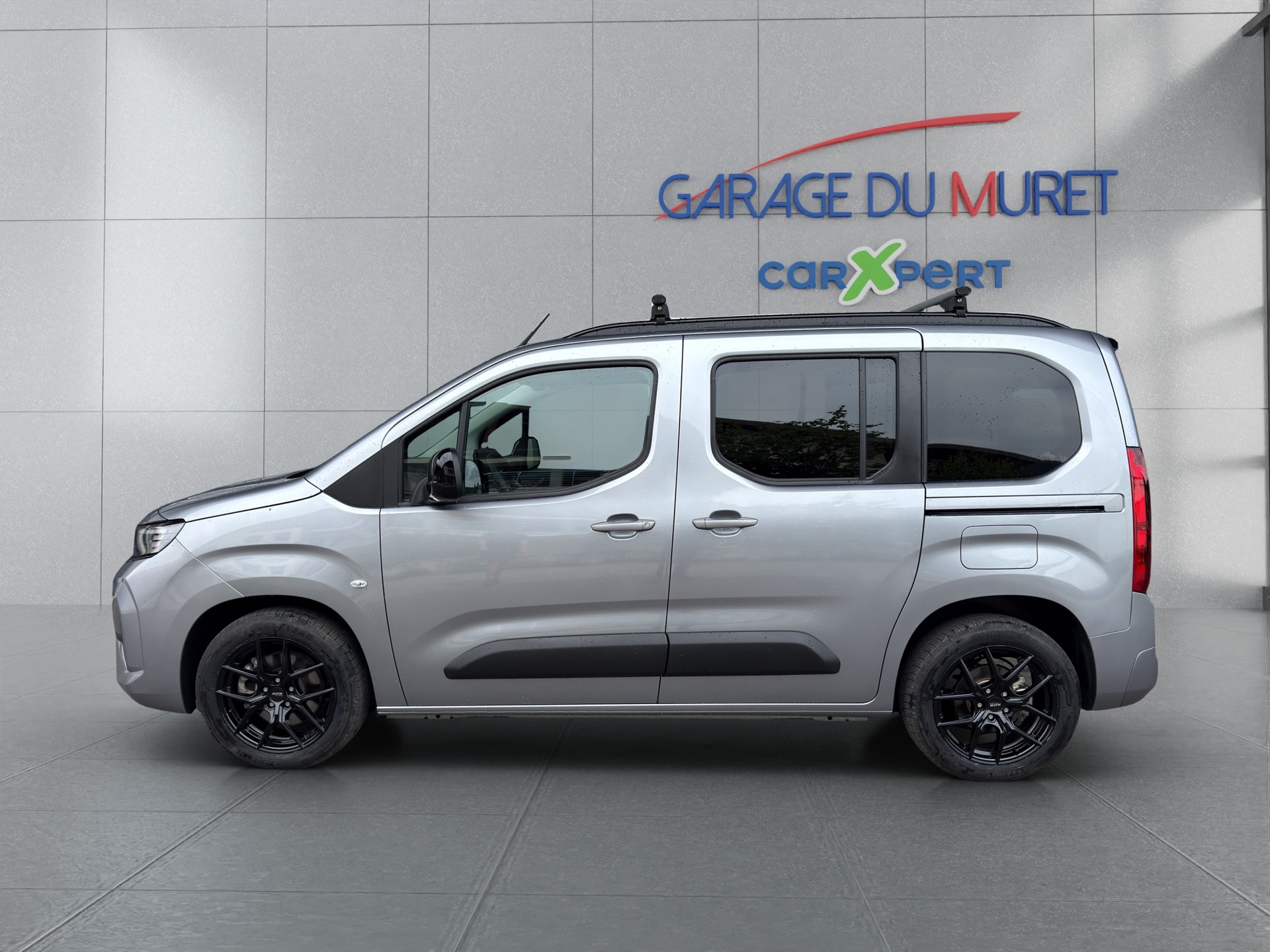 OPEL Combo 1.2-image-1