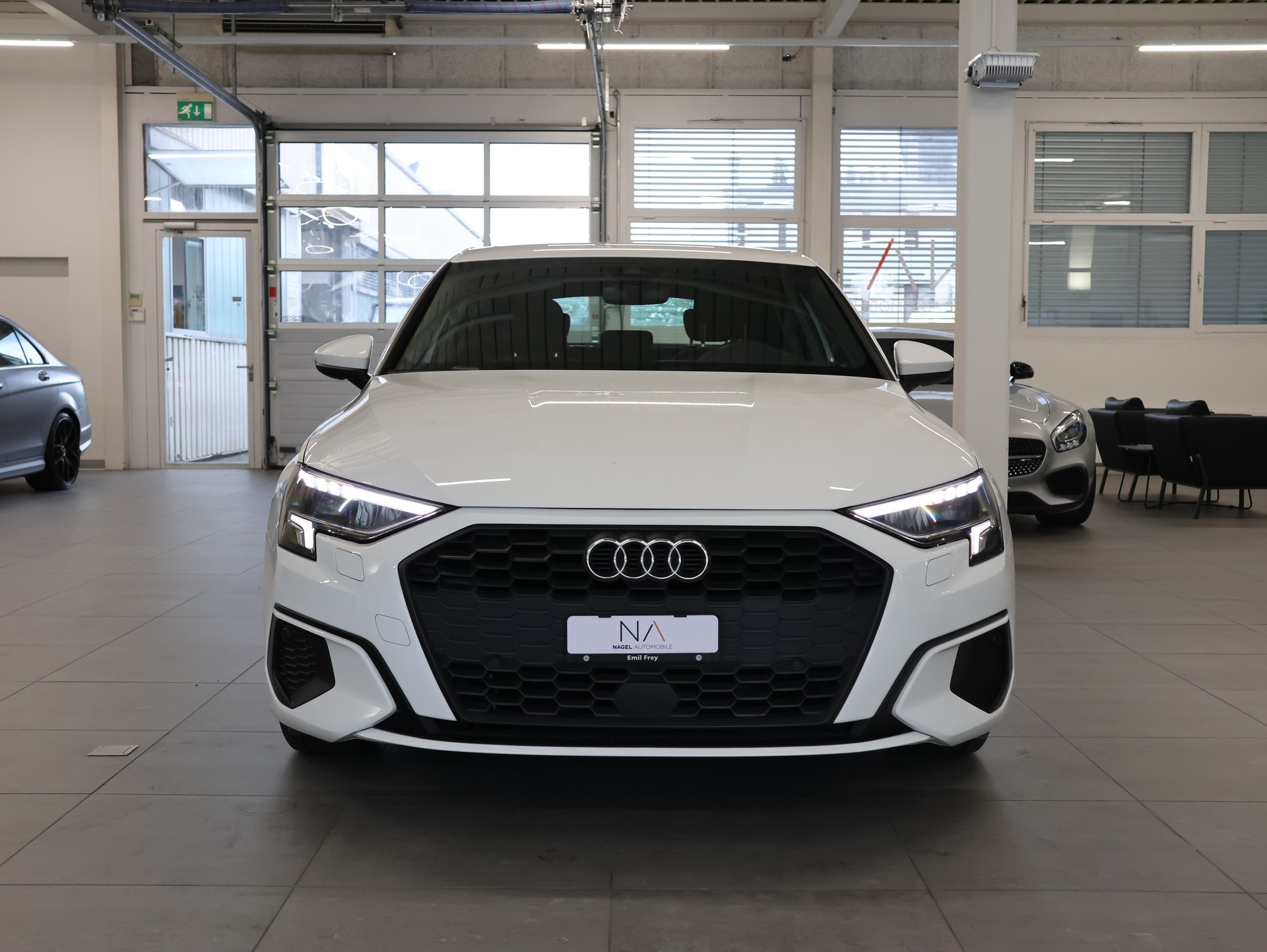 AUDI A3 Sportback 35 TFSI S line Attraction S-tronic *Rückfahrkamera* *Sitzheizung*-image-2