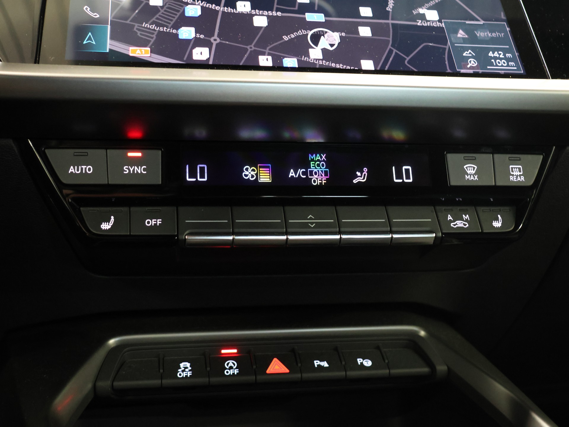 AUDI A3 Sportback 35 TFSI S line Attraction S-tronic *Rückfahrkamera* *Sitzheizung*-image-16