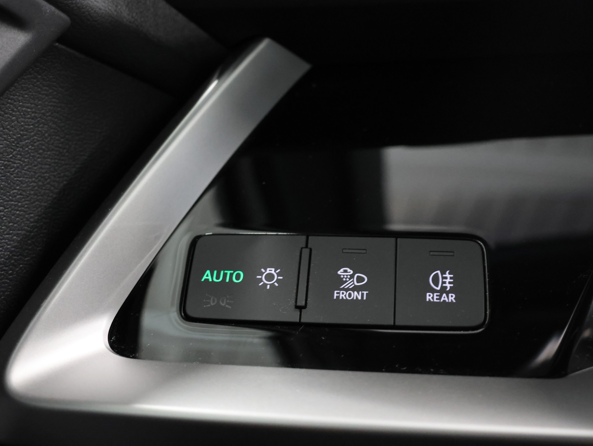 AUDI A3 Sportback 35 TFSI S line Attraction S-tronic *Rückfahrkamera* *Sitzheizung*-image-20