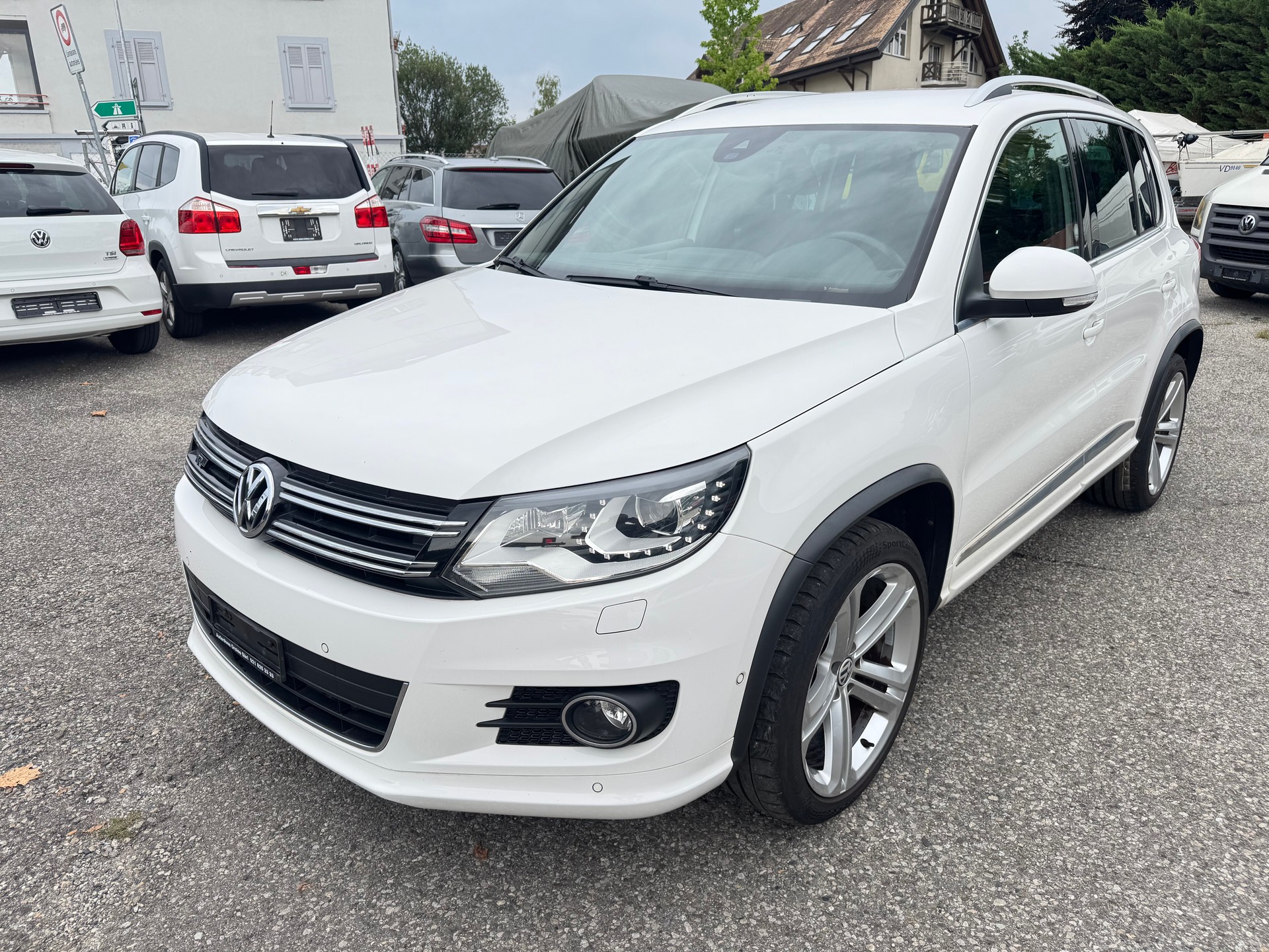 VW Tiguan 2.0 TSI R-Line Design 4Motion