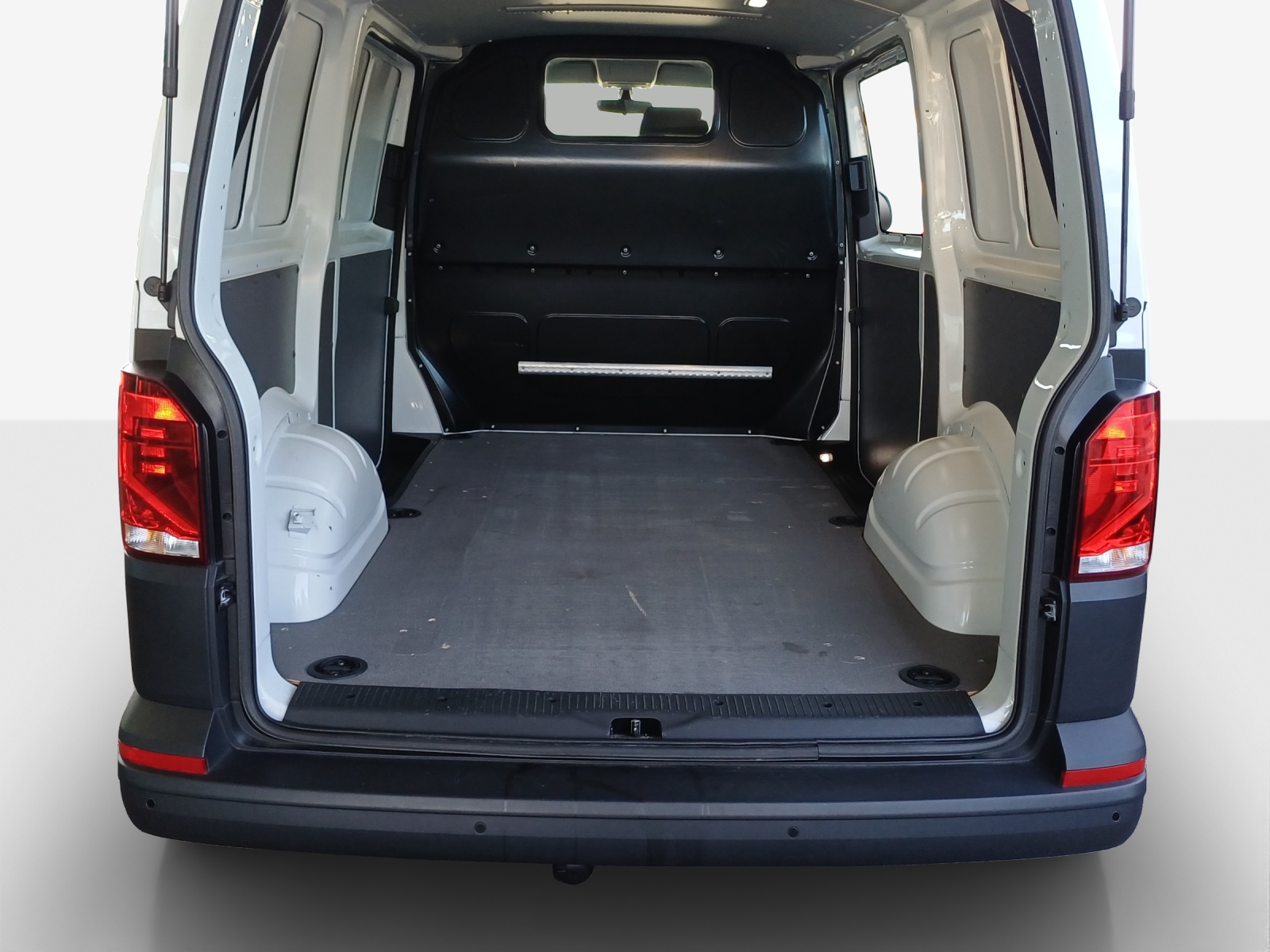 VW T6.1 2.0 TDI 4Motion-image-12