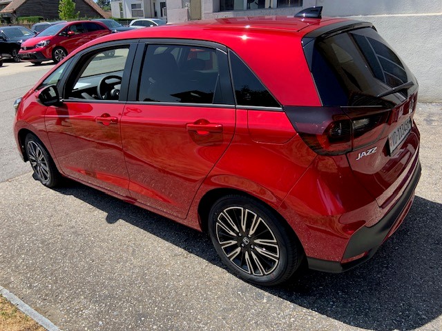HONDA Jazz 1.5i-MMD Advance E-CVT-image-4