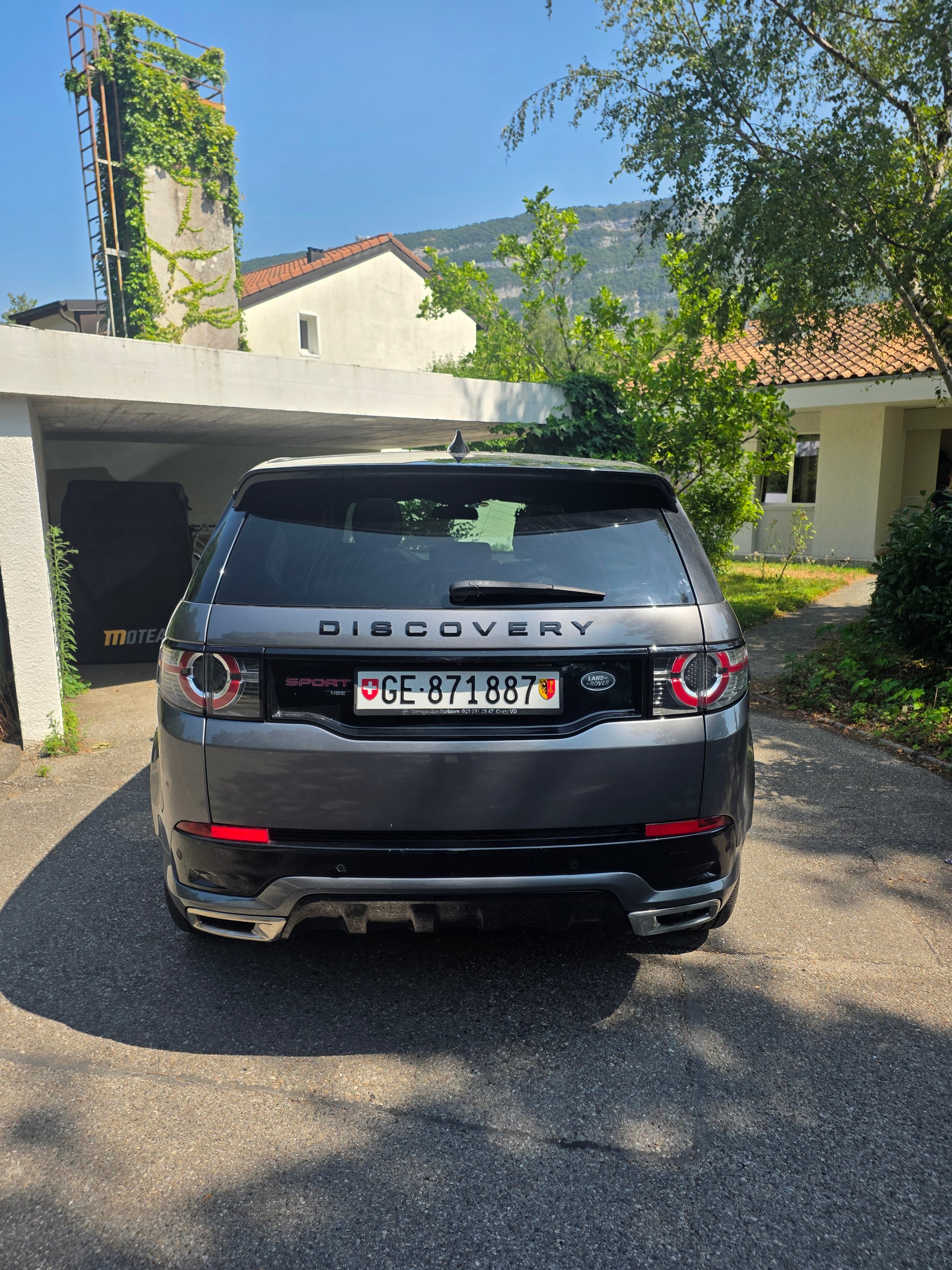 LAND ROVER 2.0 TD4 180 HSE Luxury-image-4
