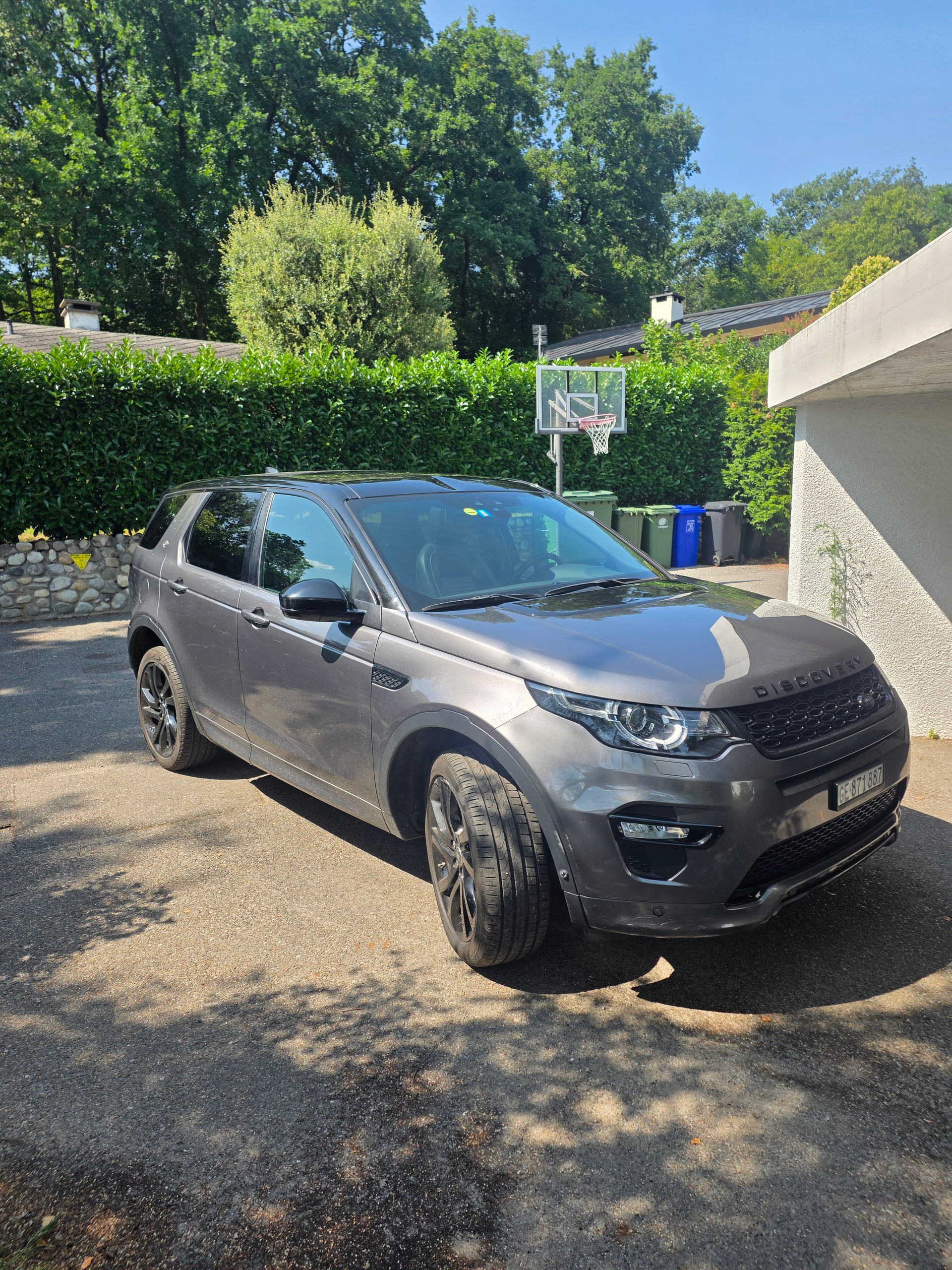 LAND ROVER 2.0 TD4 180 HSE Luxury-image-2