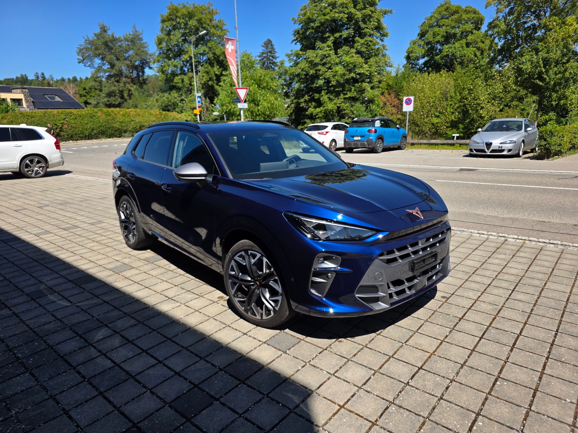 CUPRA 2.0 TSI VZ 4Drive DSG-image-1