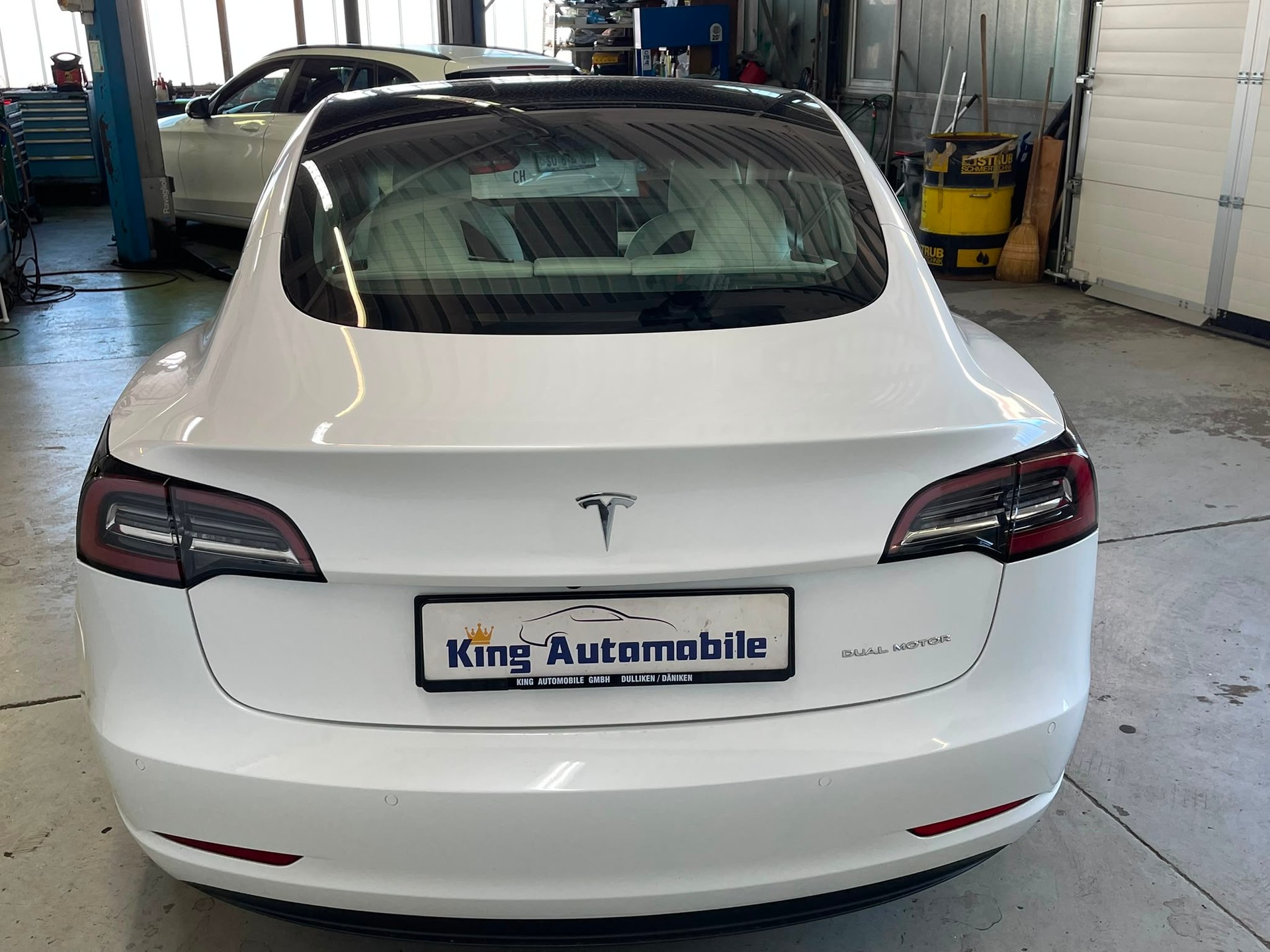 TESLA Model 3 Long Range Dual Motor AWD | CH-Auto | Frisch MFK | Tesla Garantie | Wärmepumpe-image-6