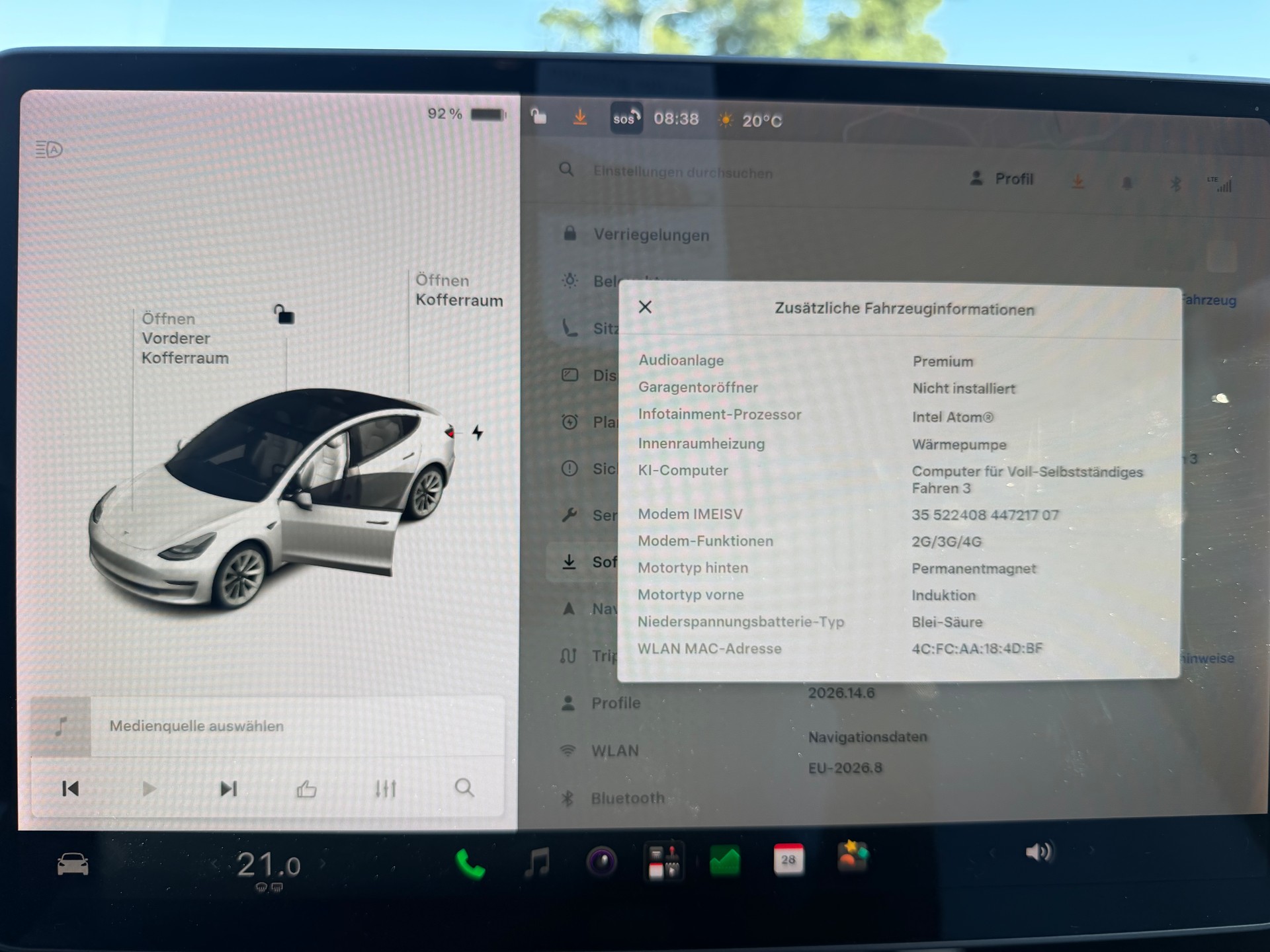 TESLA Model 3 Long Range Dual Motor AWD | CH-Auto | Frisch MFK | Tesla Garantie | Wärmepumpe-image-15