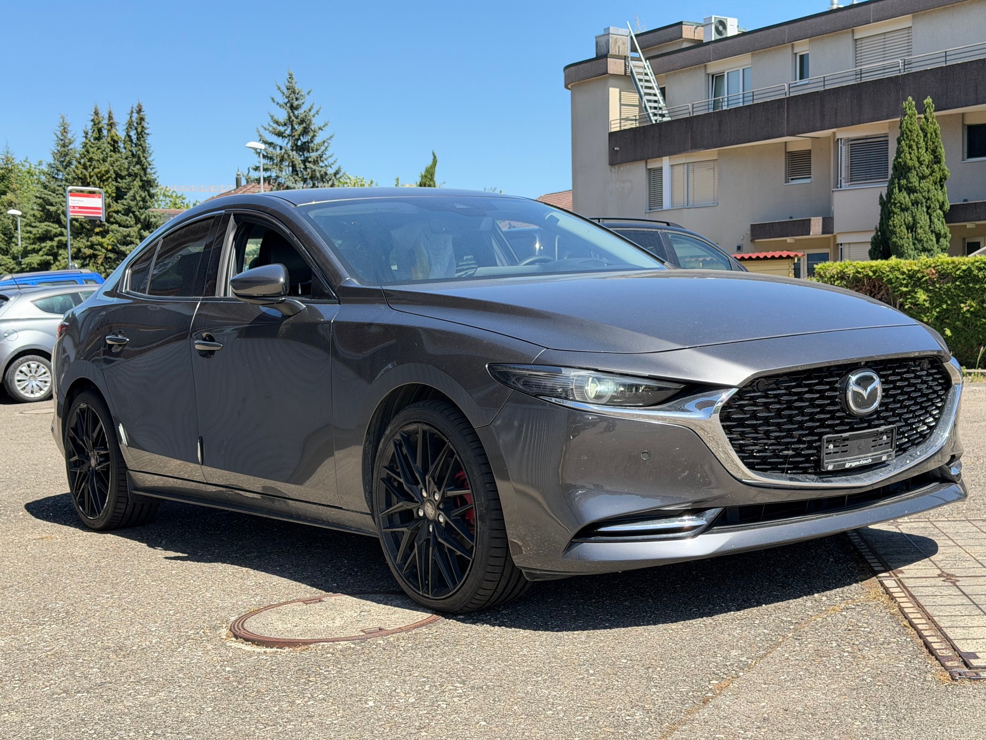 MAZDA 3 Sedan SKYACTIV-X M Hybrid 180 Revolution Automat-image-0