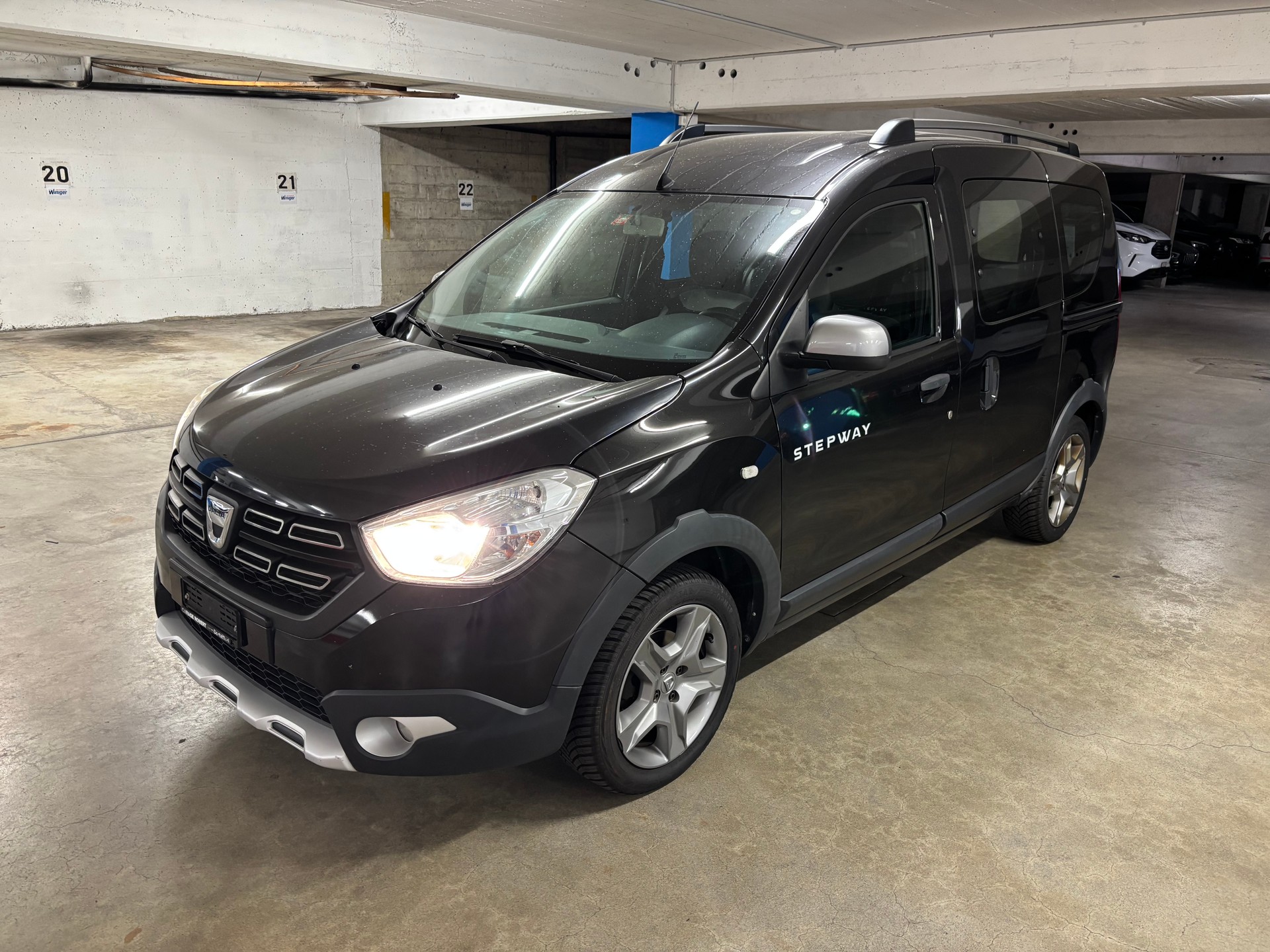 DACIA Dokker 1.5 dCi Ambiance-image-0