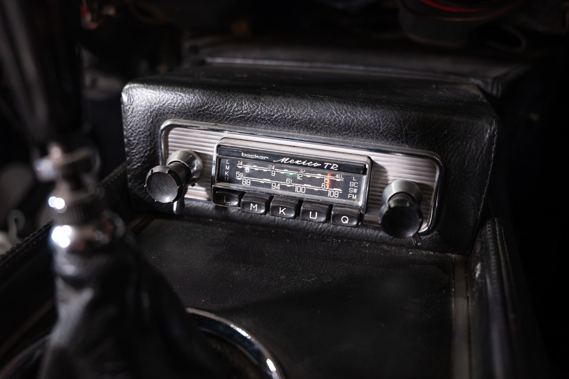 MASERATI Mexico 4.7 V8 by Vignale-image-21
