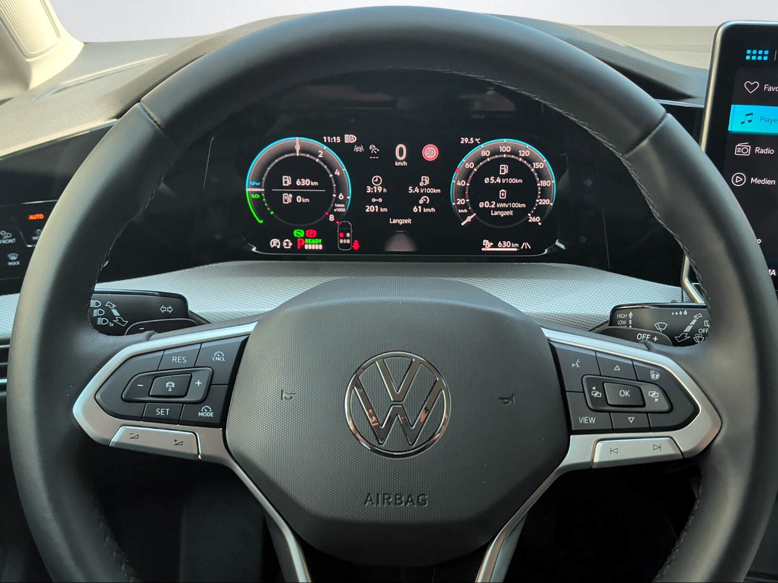 VW Golf VIII 1.5 TSI PHEV Style DSG-image-6