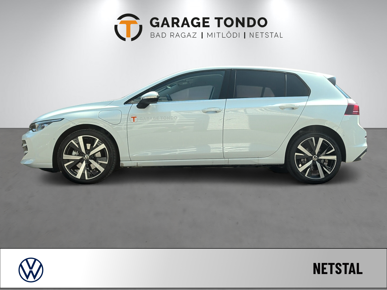 VW Golf VIII 1.5 TSI PHEV Style DSG-image-2