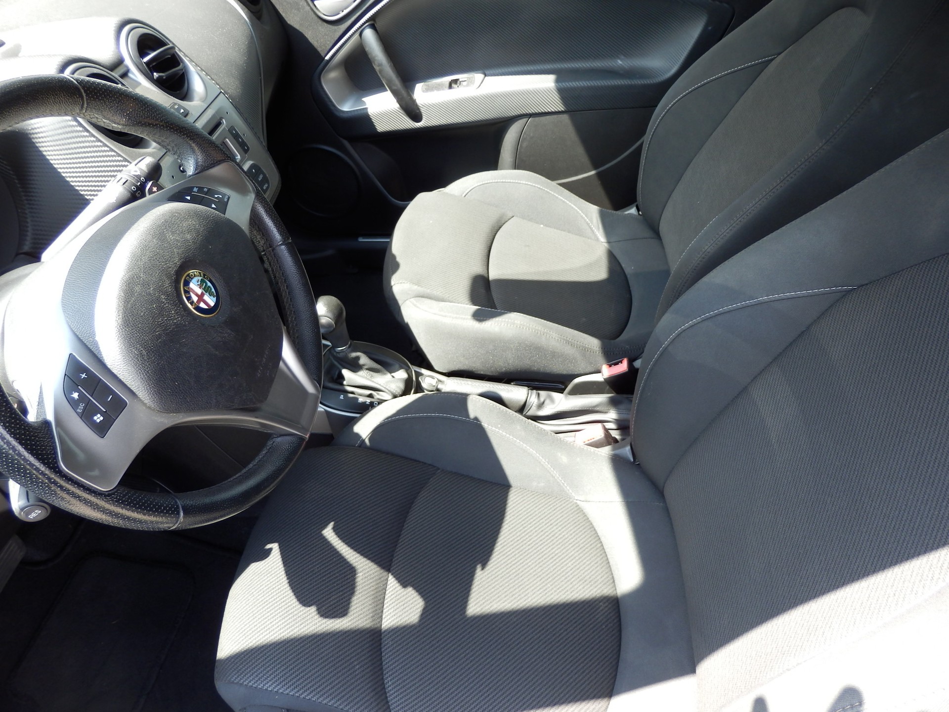 ALFA ROMEO MiTo 1.4 TB Distinctive TCT-image-5