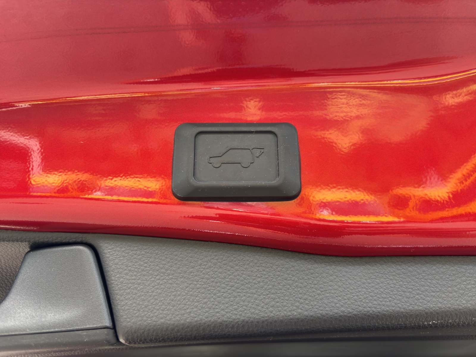 TOYOTA RAV-4 2.5 PHEV Premium e-CVT 4WD-image-13