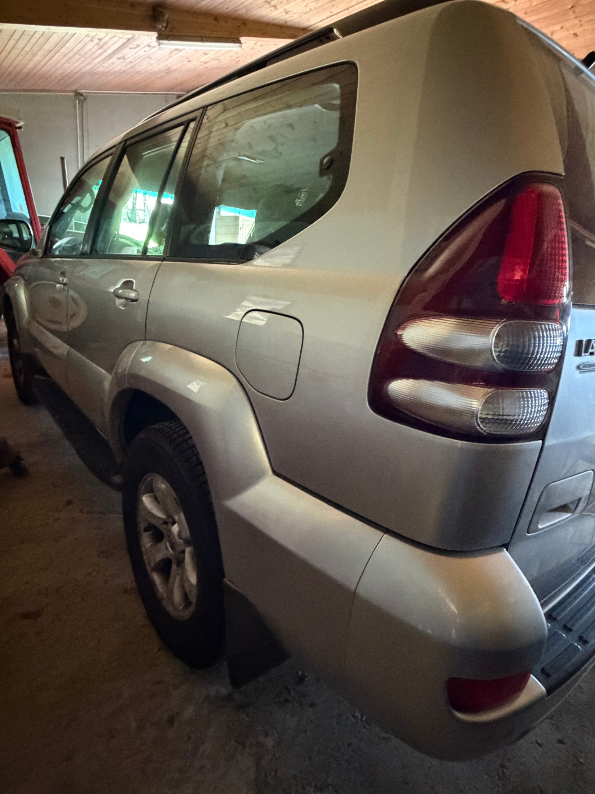 TOYOTA 3.0 D-4D Linea Sol-image-0