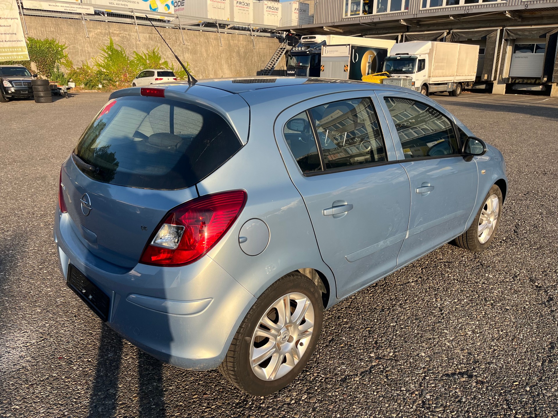 OPEL CORSA-image-2