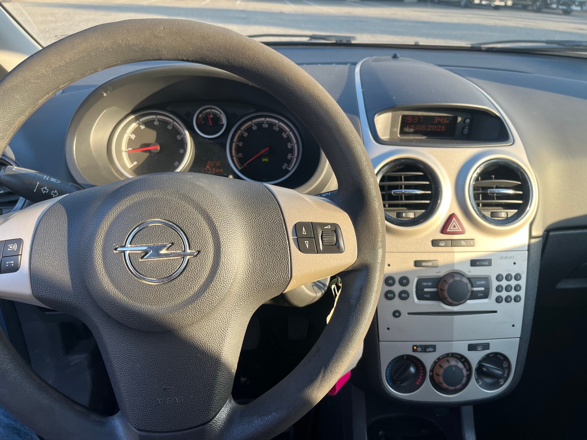OPEL CORSA-image-5