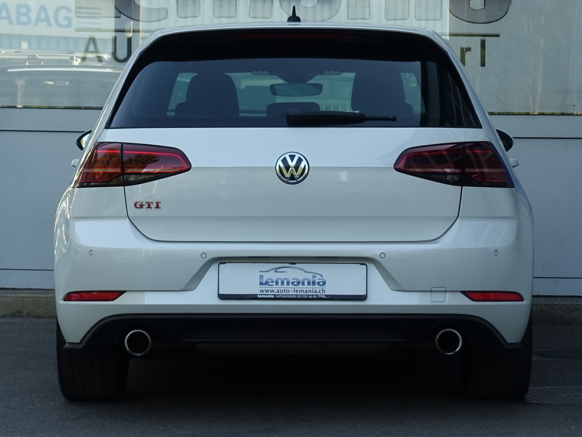 VW Golf 2.0 TSI GTI Performance DSG-image-5