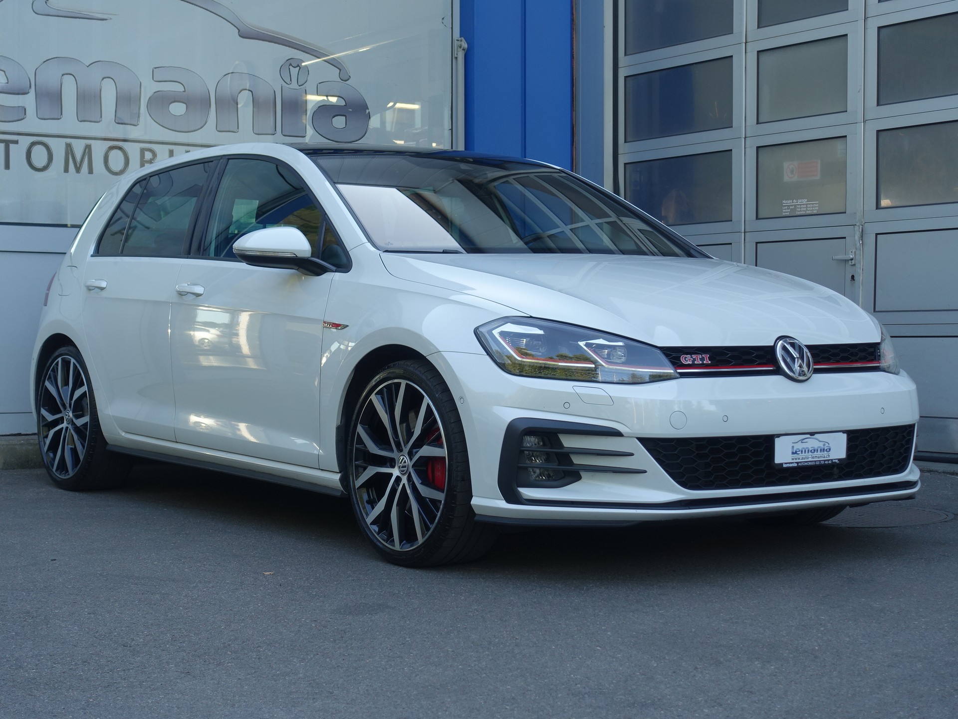 VW Golf 2.0 TSI GTI Performance DSG-image-0