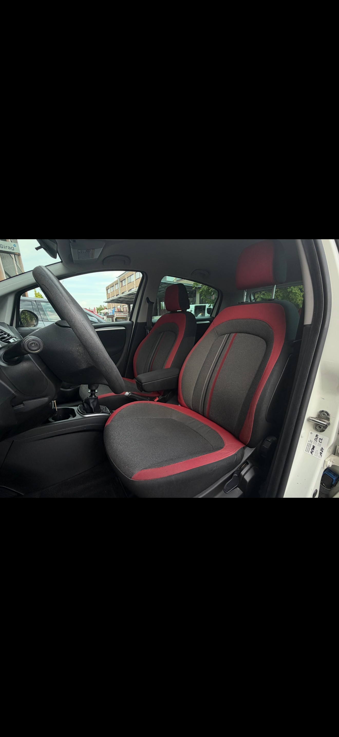 FIAT Punto 1.4 Easy-image-4
