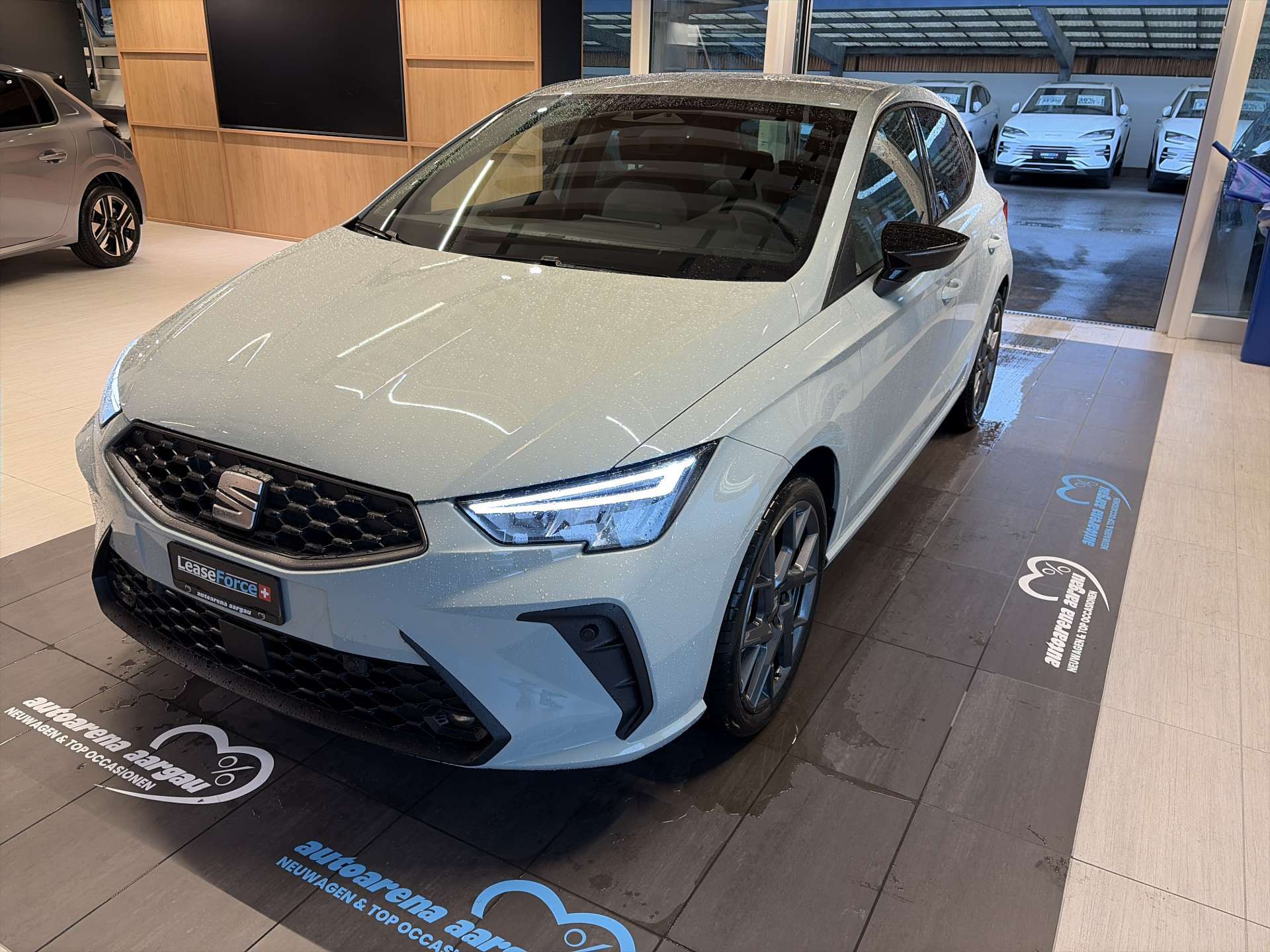 SEAT Ibiza 1.0 EcoTSi FR DSG-Automat-image-0
