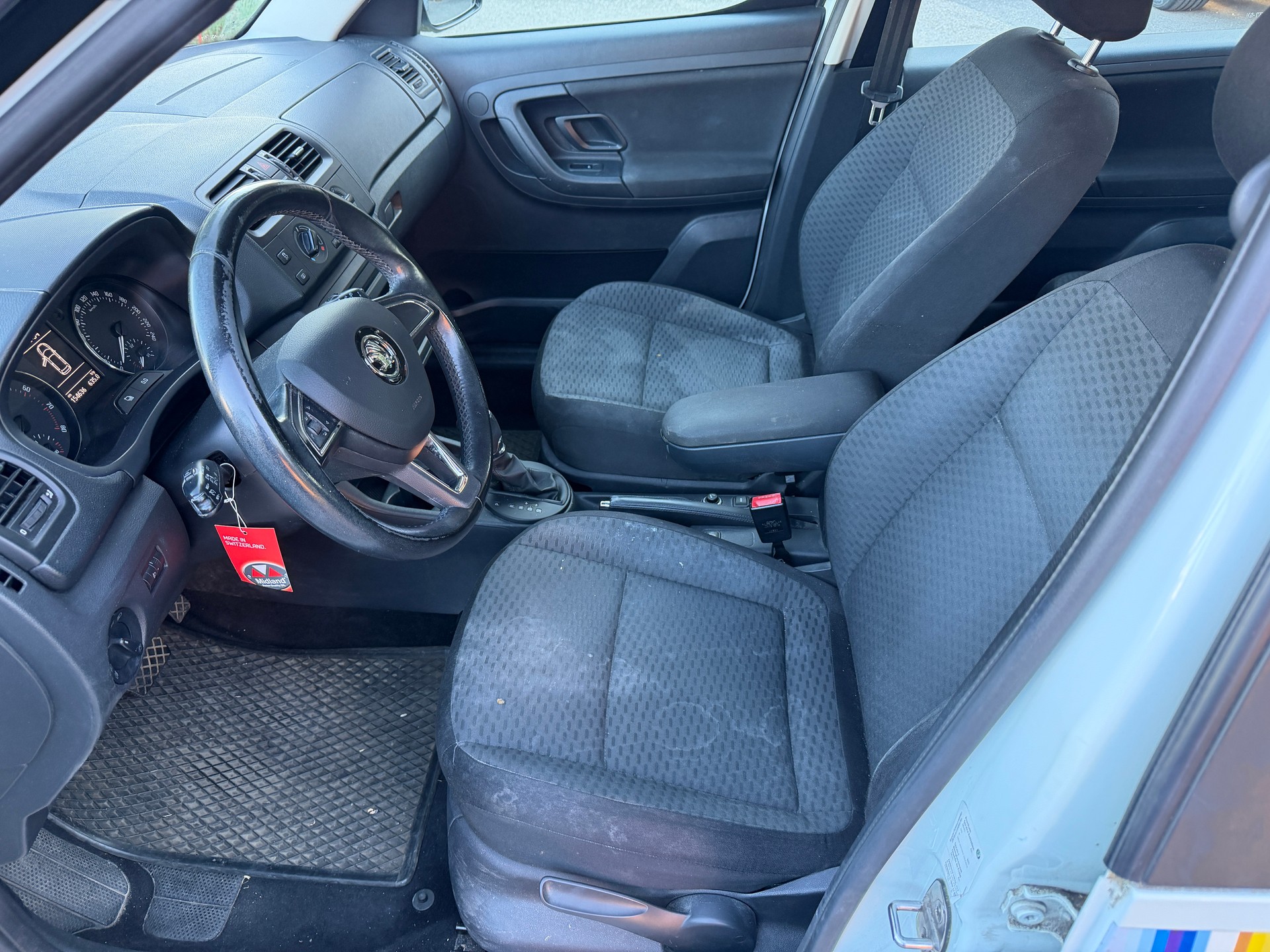 SKODA ROOMSTER-image-6