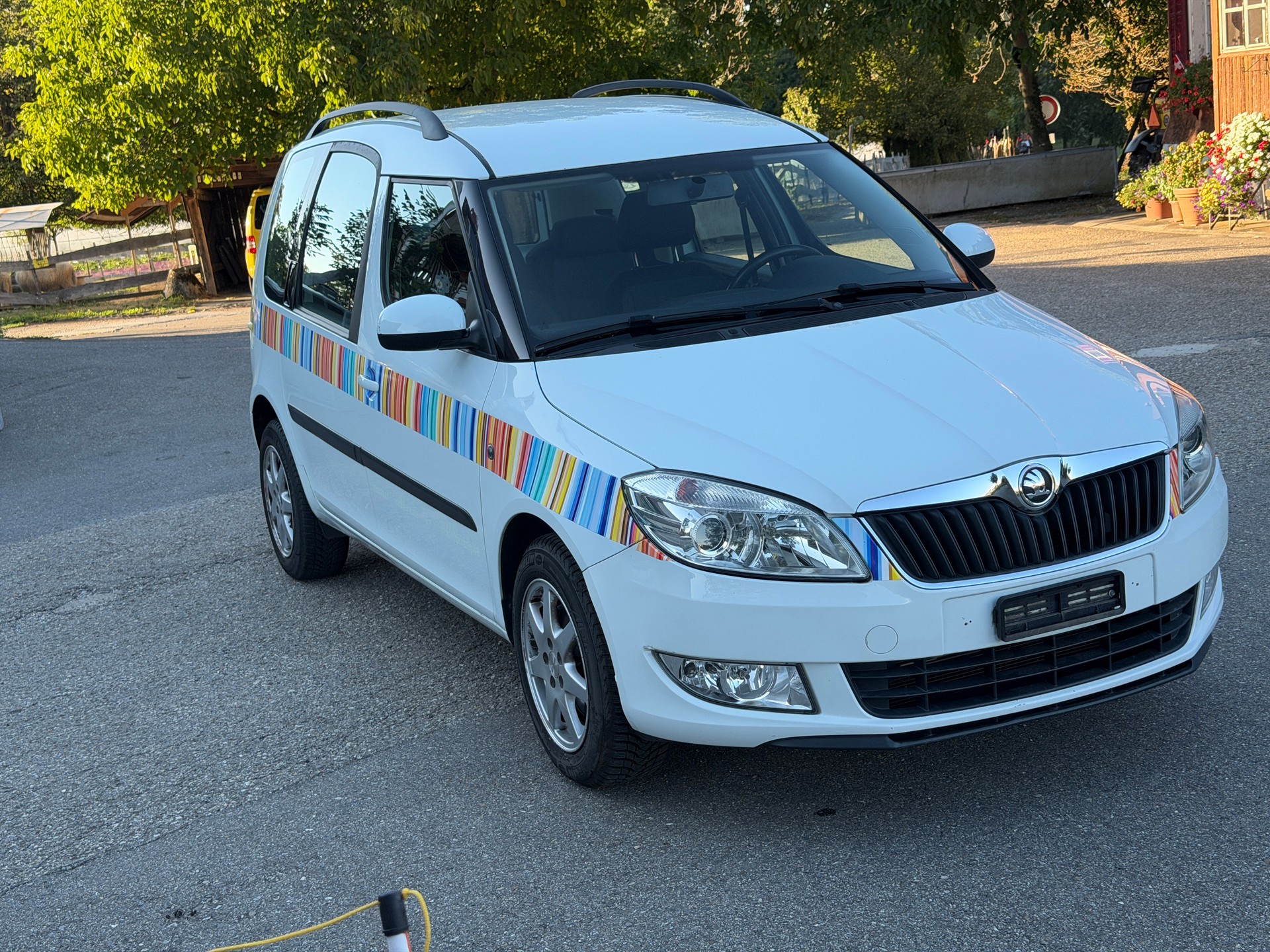 SKODA ROOMSTER-image-1