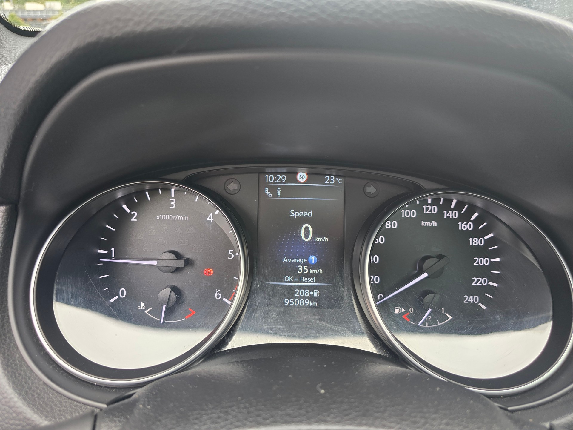NISSAN Qashqai 1.6 dCi tekna+-image-9