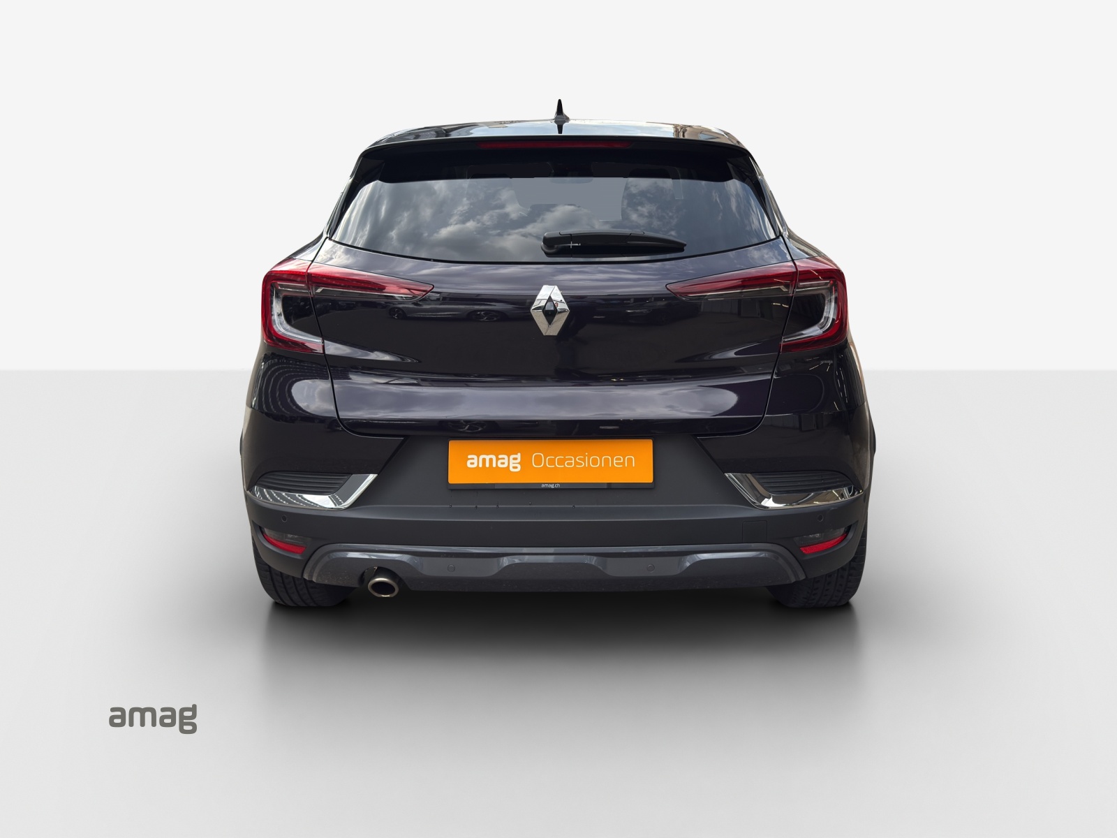 RENAULT Captur 1.3 TCe Initiale EDC-image-3