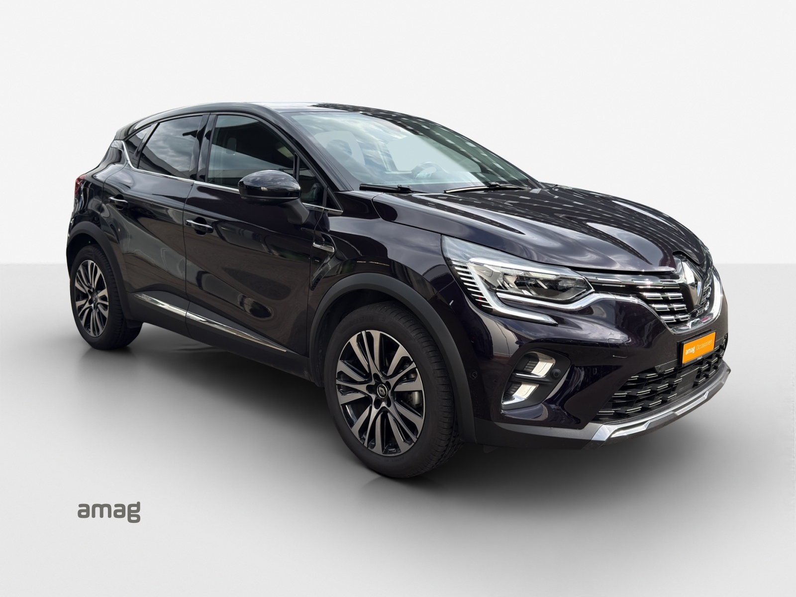 RENAULT Captur 1.3 TCe Initiale EDC-image-5