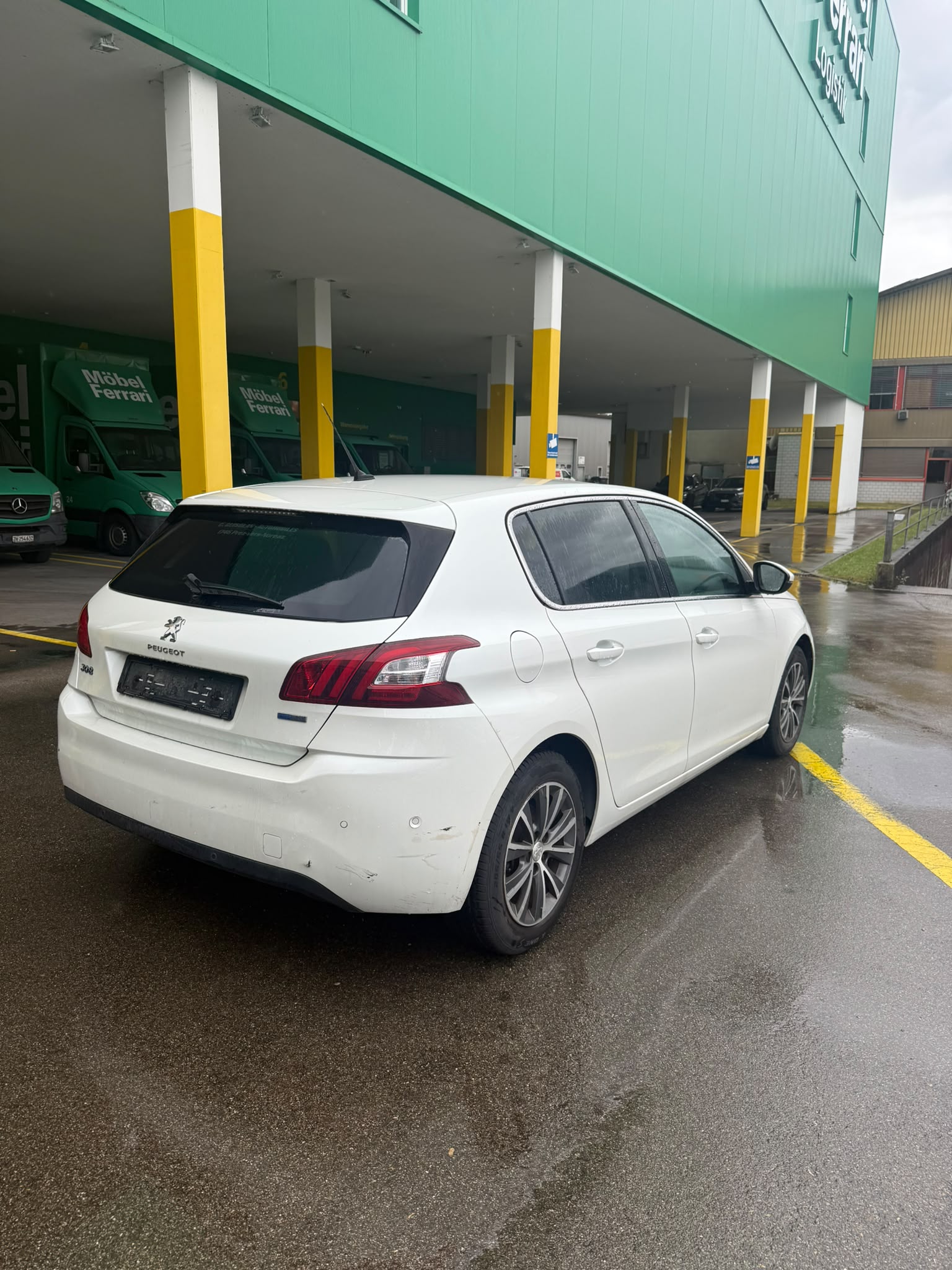 PEUGEOT 308 1.2 THP Active-image-6