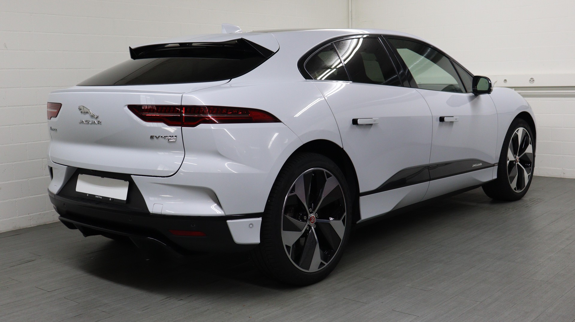 JAGUAR I-Pace EV400 S AWD-image-2