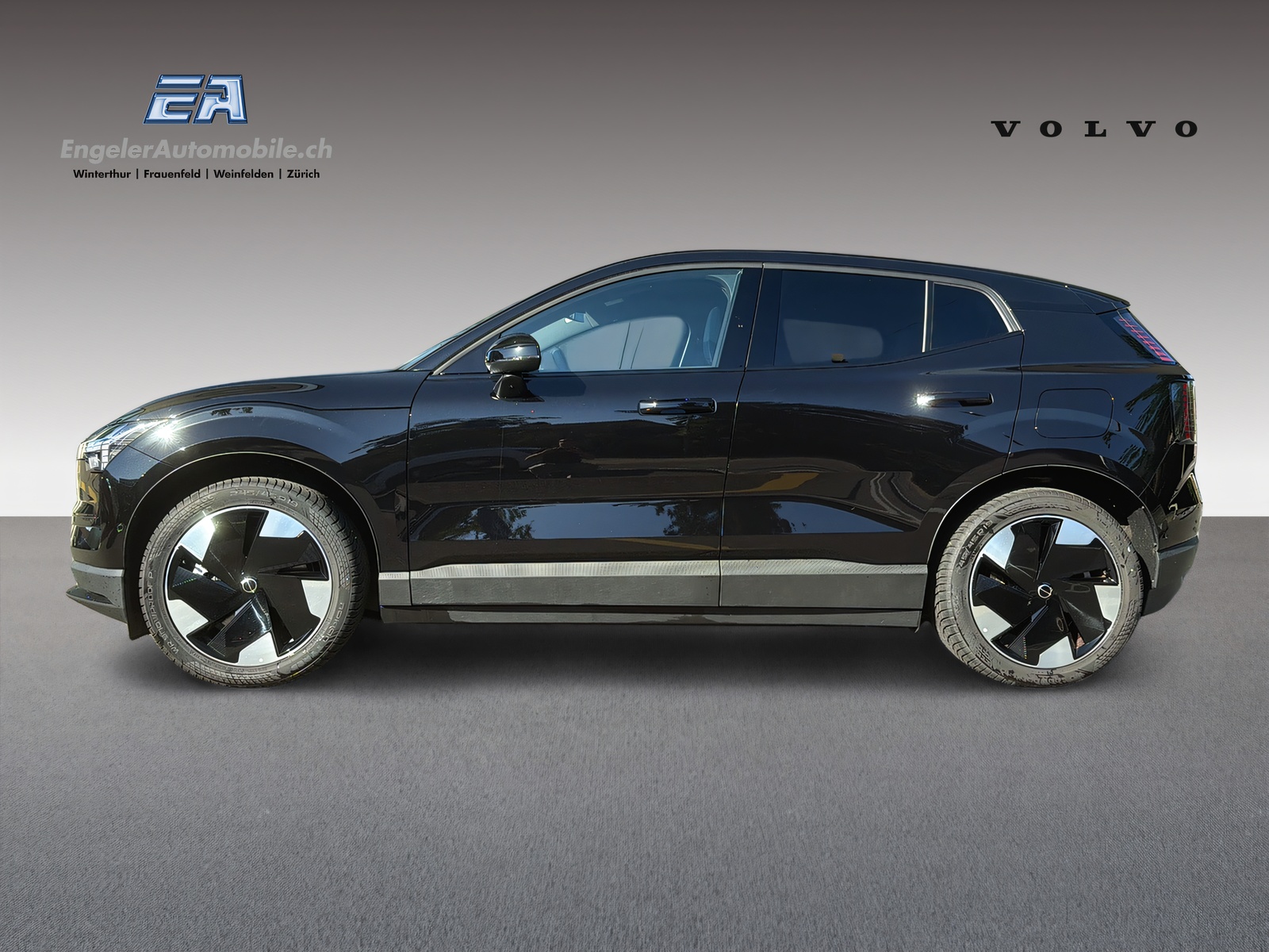 VOLVO EX30 E60 69kWh Twin Ultra-image-2