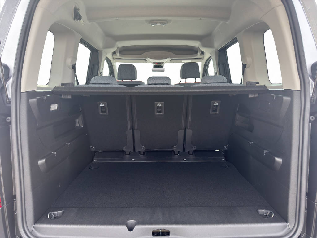 CITROEN Berlingo 1.5 BlueHDi 130 Edition 30-image-8