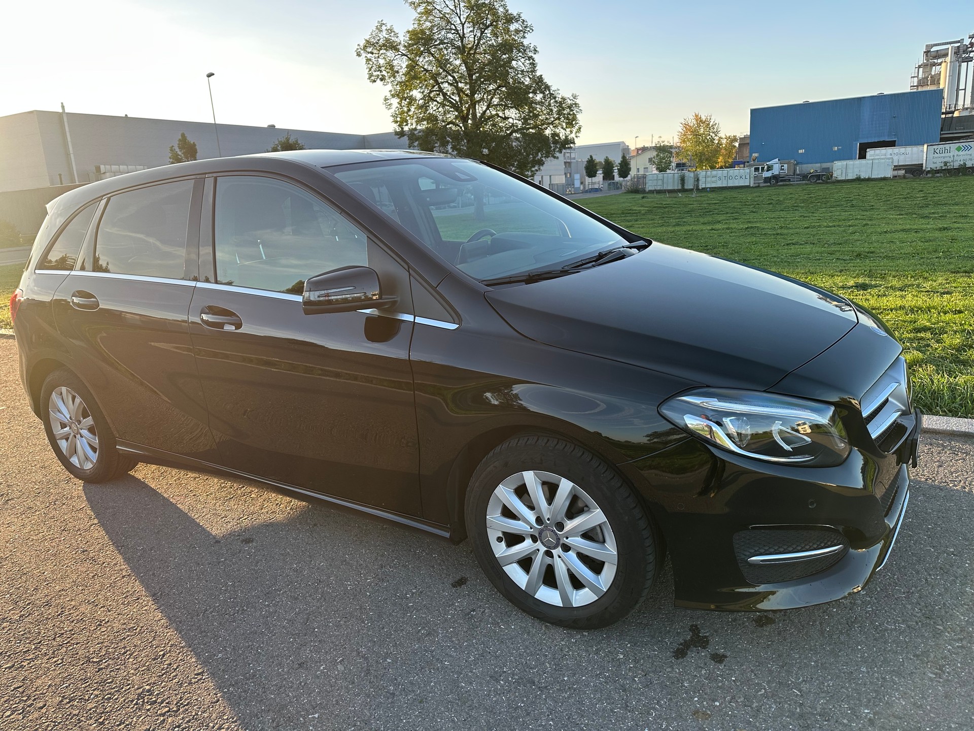 MERCEDES-BENZ B 220 CDI 4Matic 7G-DCT-image-0