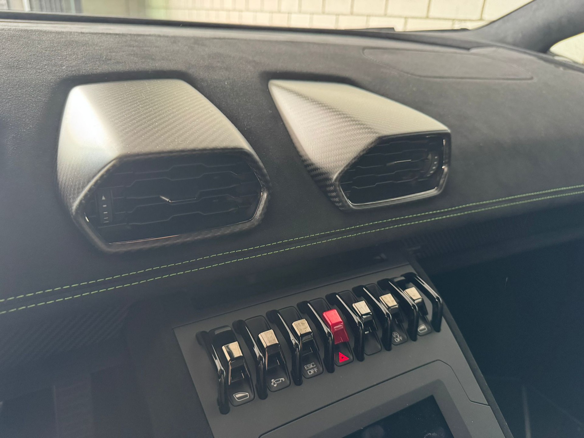 LAMBORGHINI Huracan STO Coupé DCT RWD Full Carbon-image-8